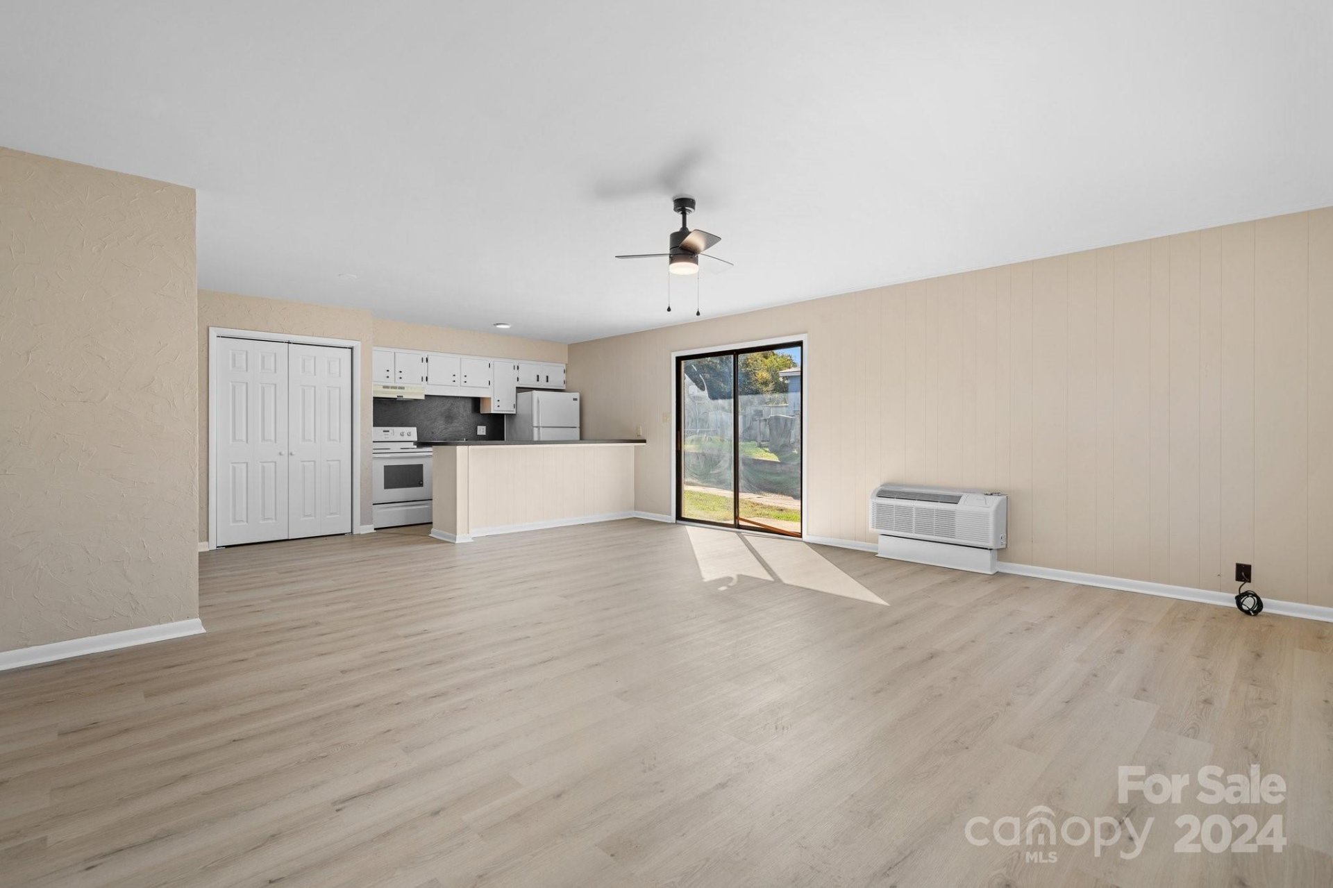 Property image 1 at 63 14th Street, Hickory, NC 28602