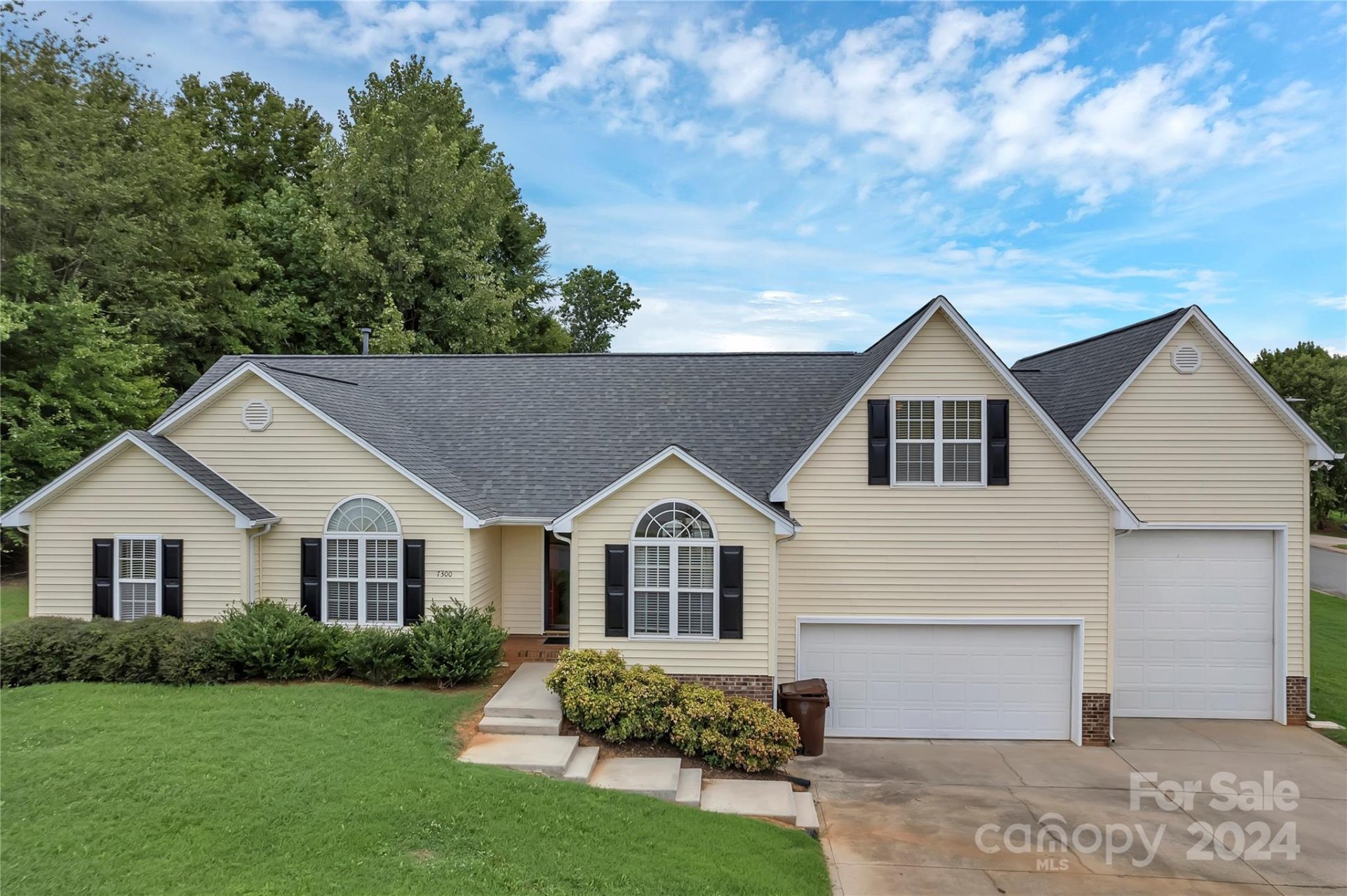 Lineberger Place, Gastonia Community
