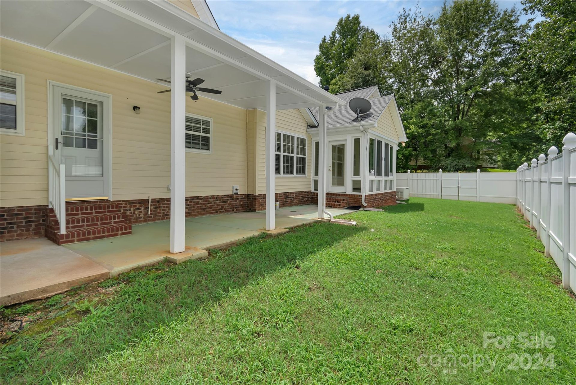Property image 5 at 7300 Wahoo Court, Gastonia, NC 28056