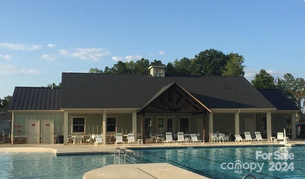 Property image 2 at 715 Little Bluestem Drive, Lake Wylie, SC 29710