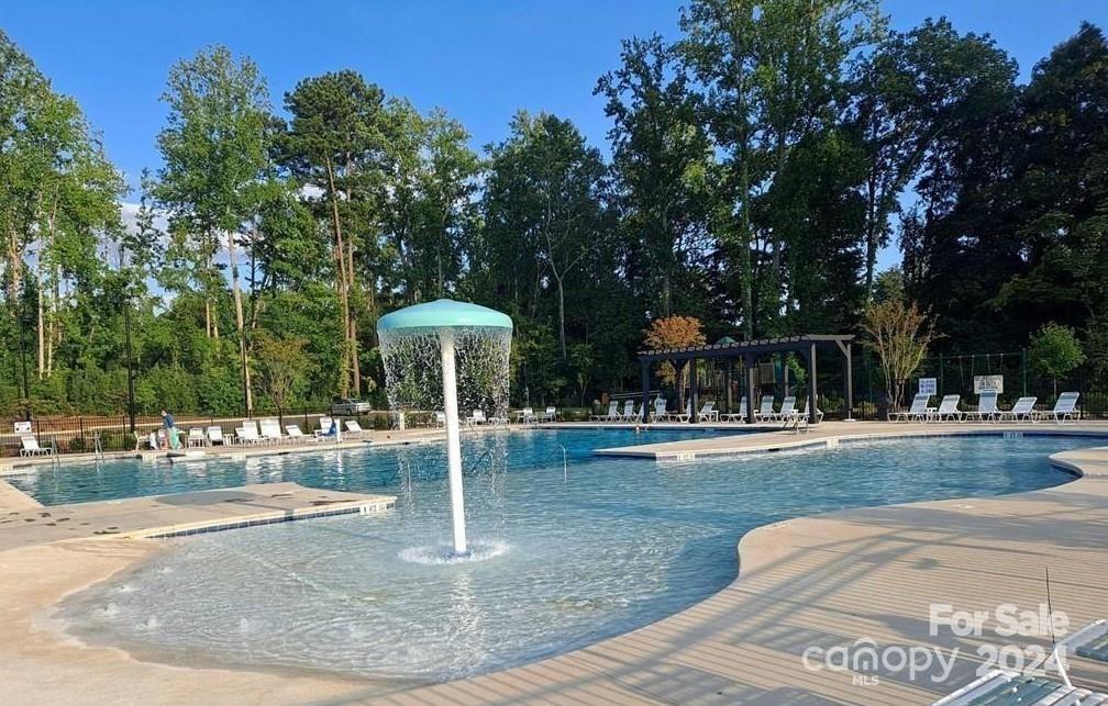 Property image 3 at 715 Little Bluestem Drive, Lake Wylie, SC 29710