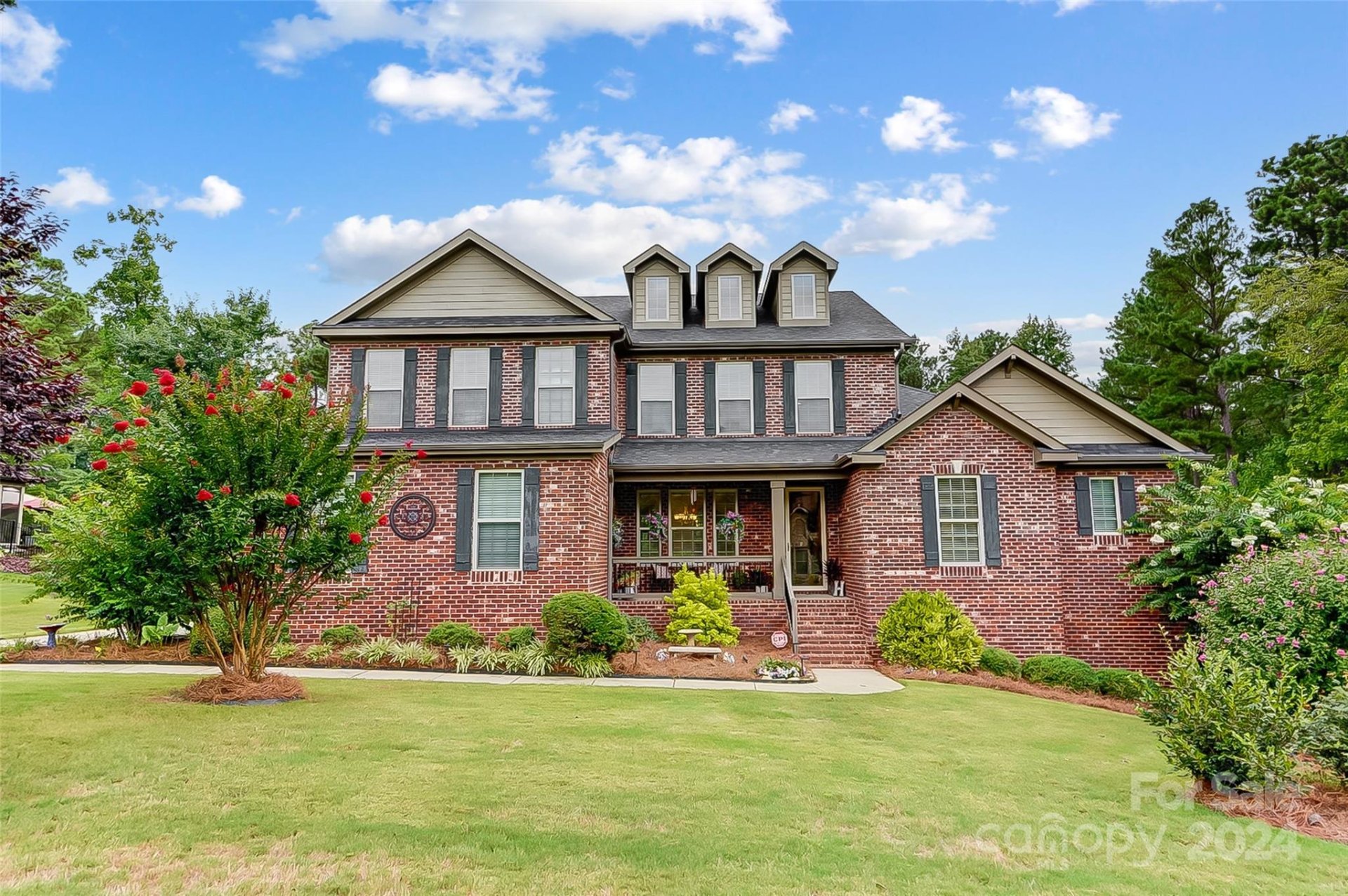 Property image 1 at 151 N San Agustin Drive, Mooresville, NC 28117