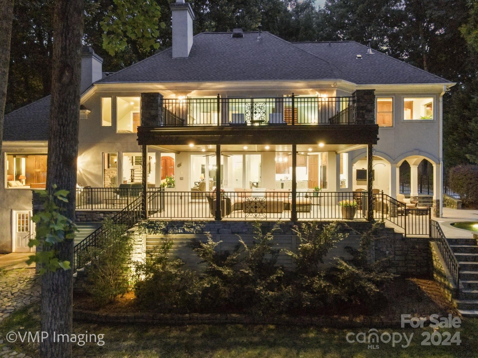 14010 Clarendon Pointe Court