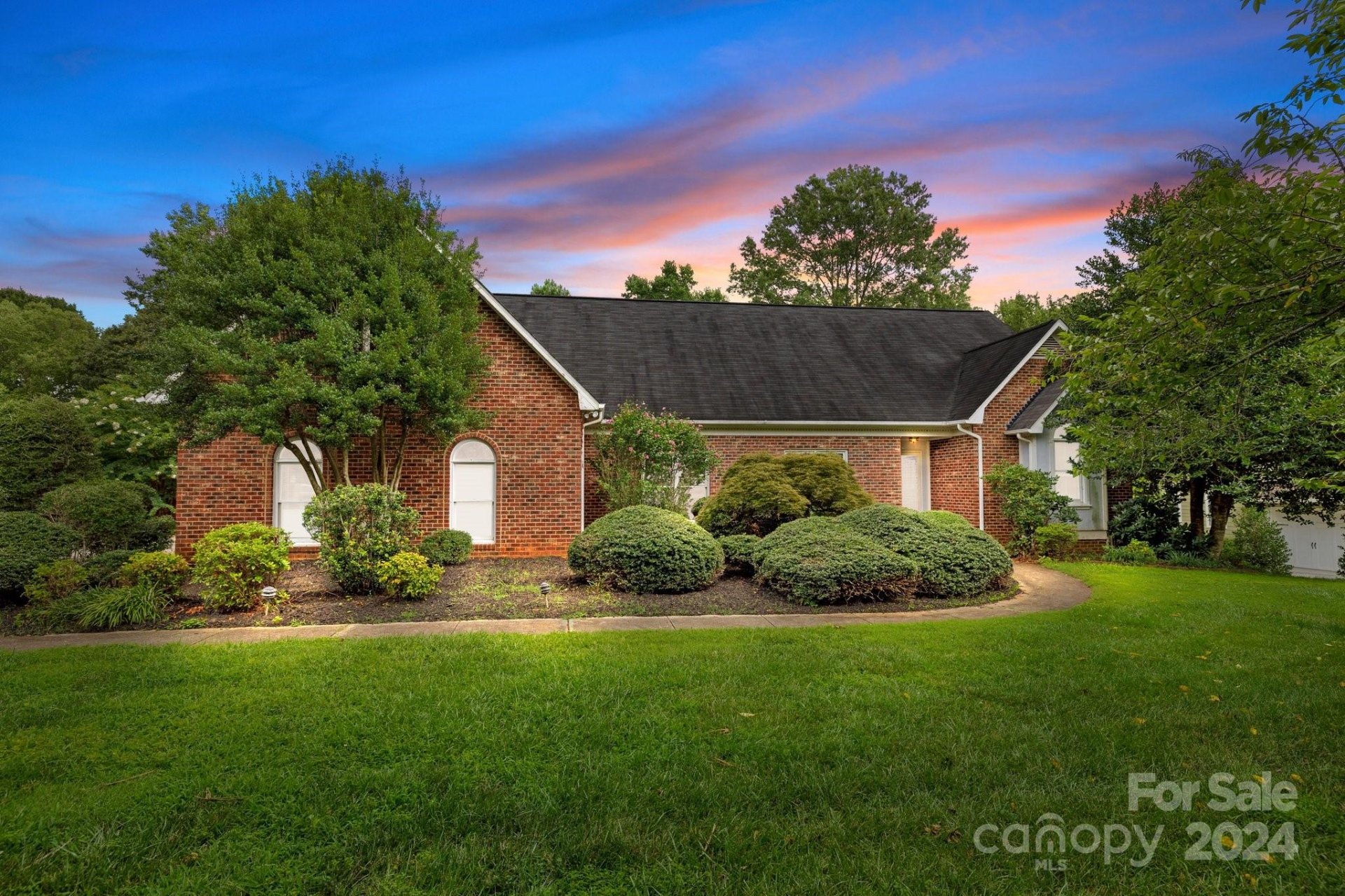 1291 Willow Oaks Trail
