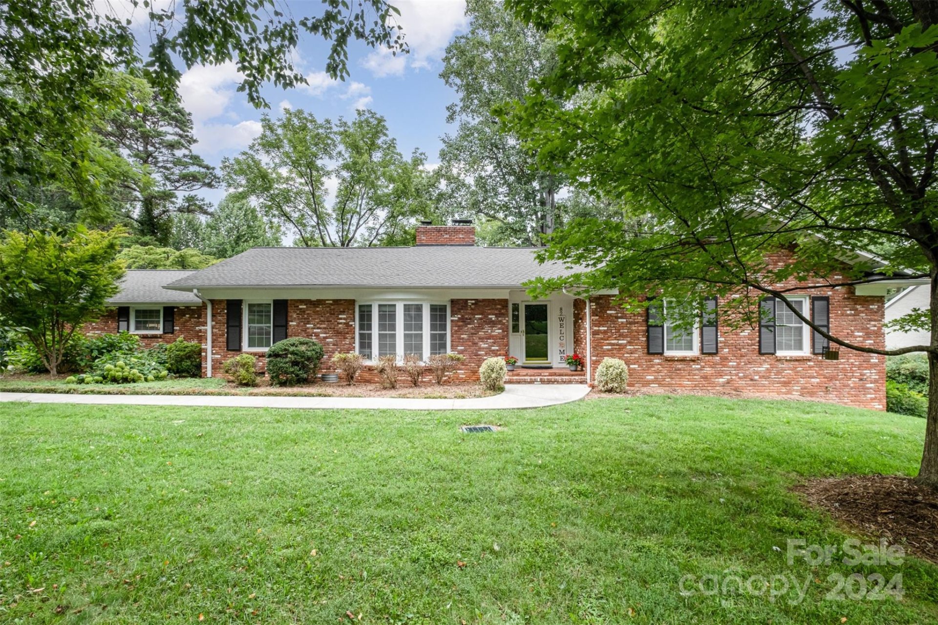 Property image 1 at 82 36th Avenue, Hickory, NC 28601