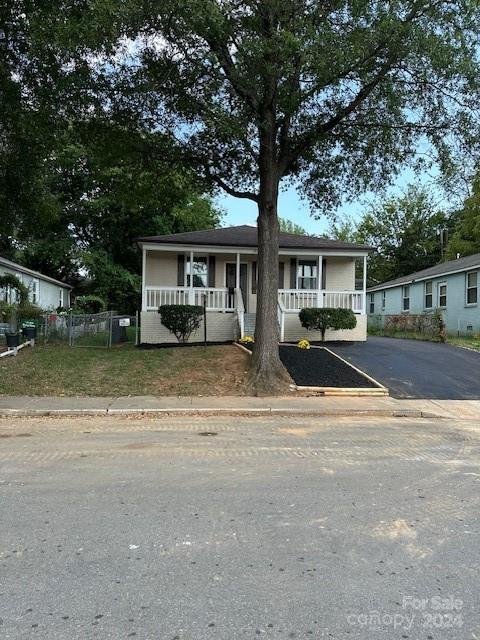 1812 Genesis Park Place