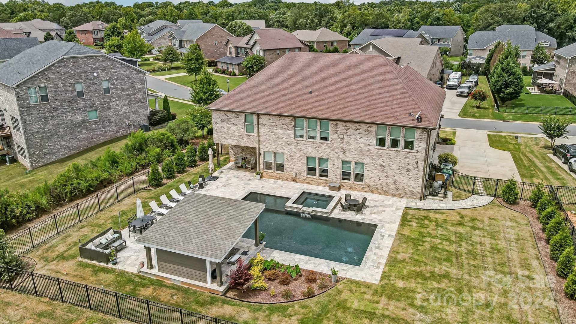 Property image 2 at 4202 Thames Circle, Fort Mill, SC 29715