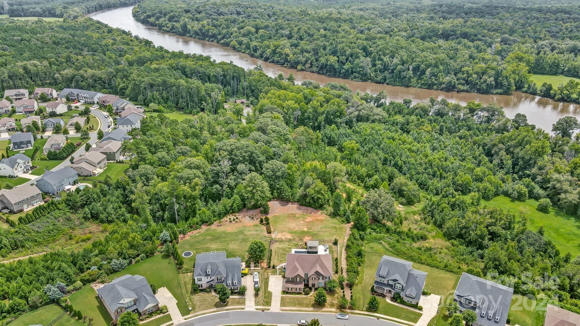 Property image 4 at 4202 Thames Circle, Fort Mill, SC 29715
