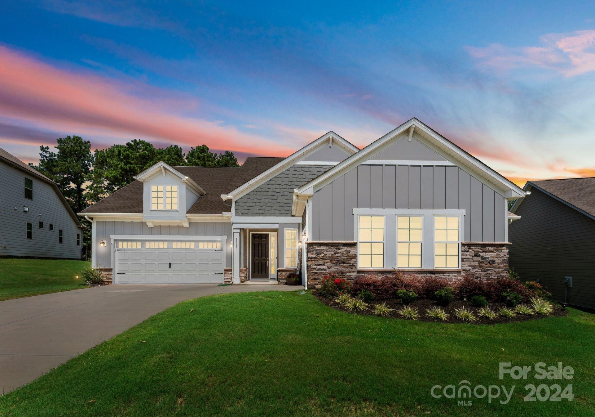 Property image 1 at 1313 Dali Boulevard, Mount Holly, NC 28120