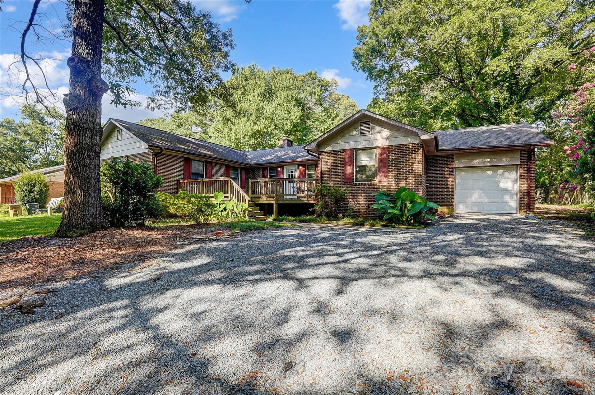 Property image 1 at 15008 Pawnee Trail, Matthews, NC 28104