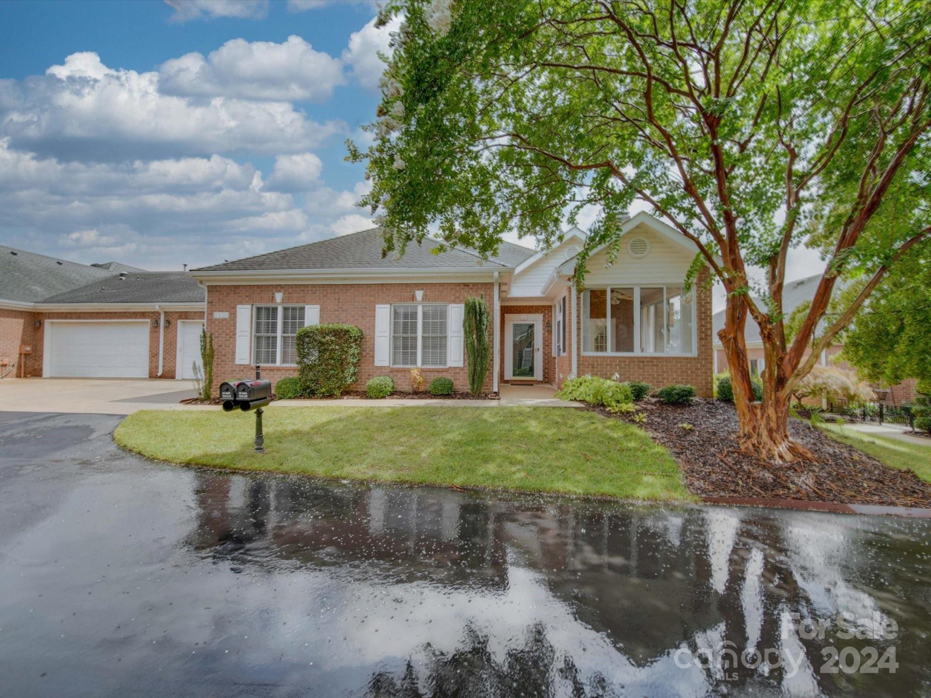 Property image 1 at 11438 Olde Turnbury Court, Charlotte, NC 28277