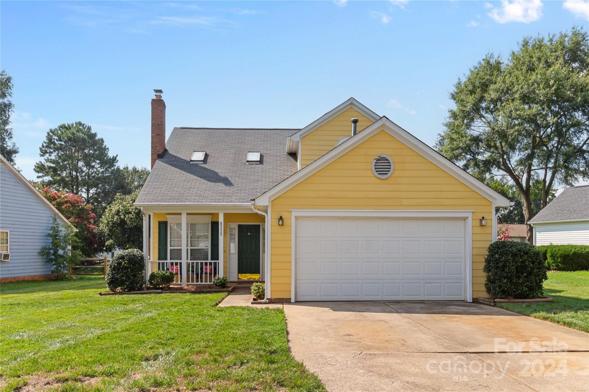 Property image 1 at 8315 Gidleigh Court, Charlotte, NC 28216