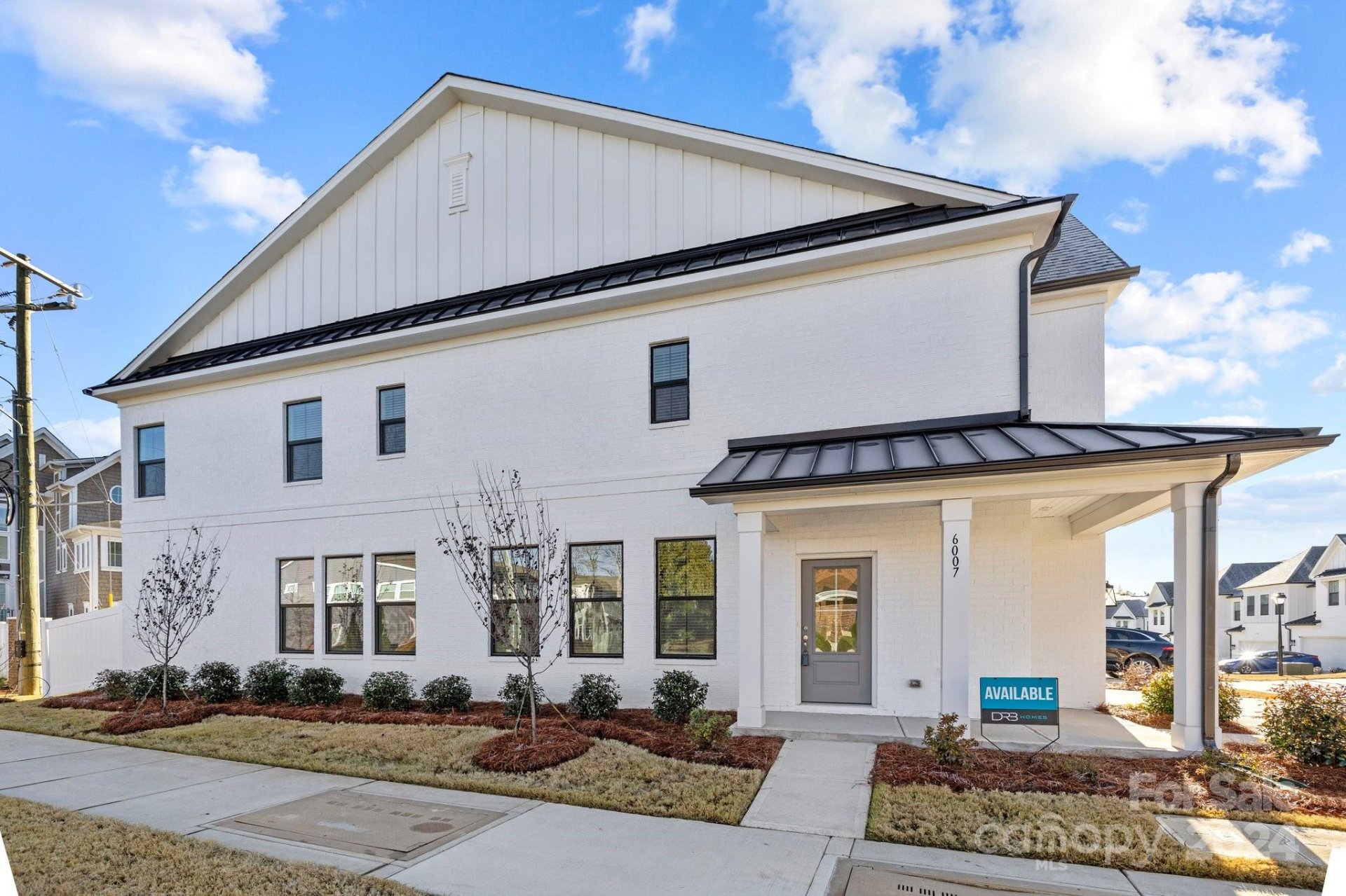 Property image 3 at 6007 Mariemont Circle, Charlotte, NC 28226
