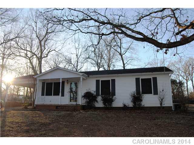 Property image 1 at 1900 Oakhurst Drive, Shelby, NC 28152