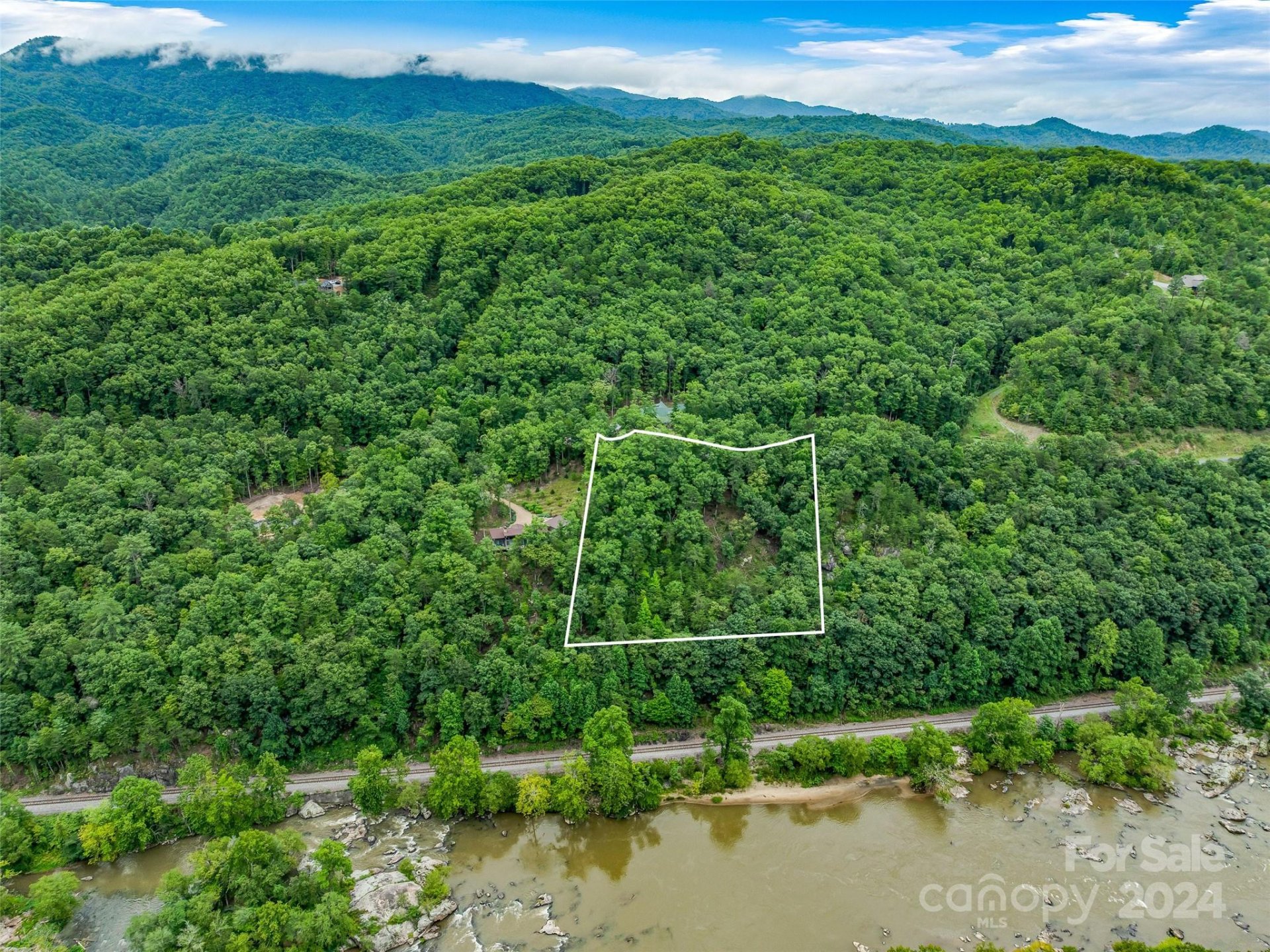 Property at 4155 French Broad Parkway, Marshall, NC 28753
