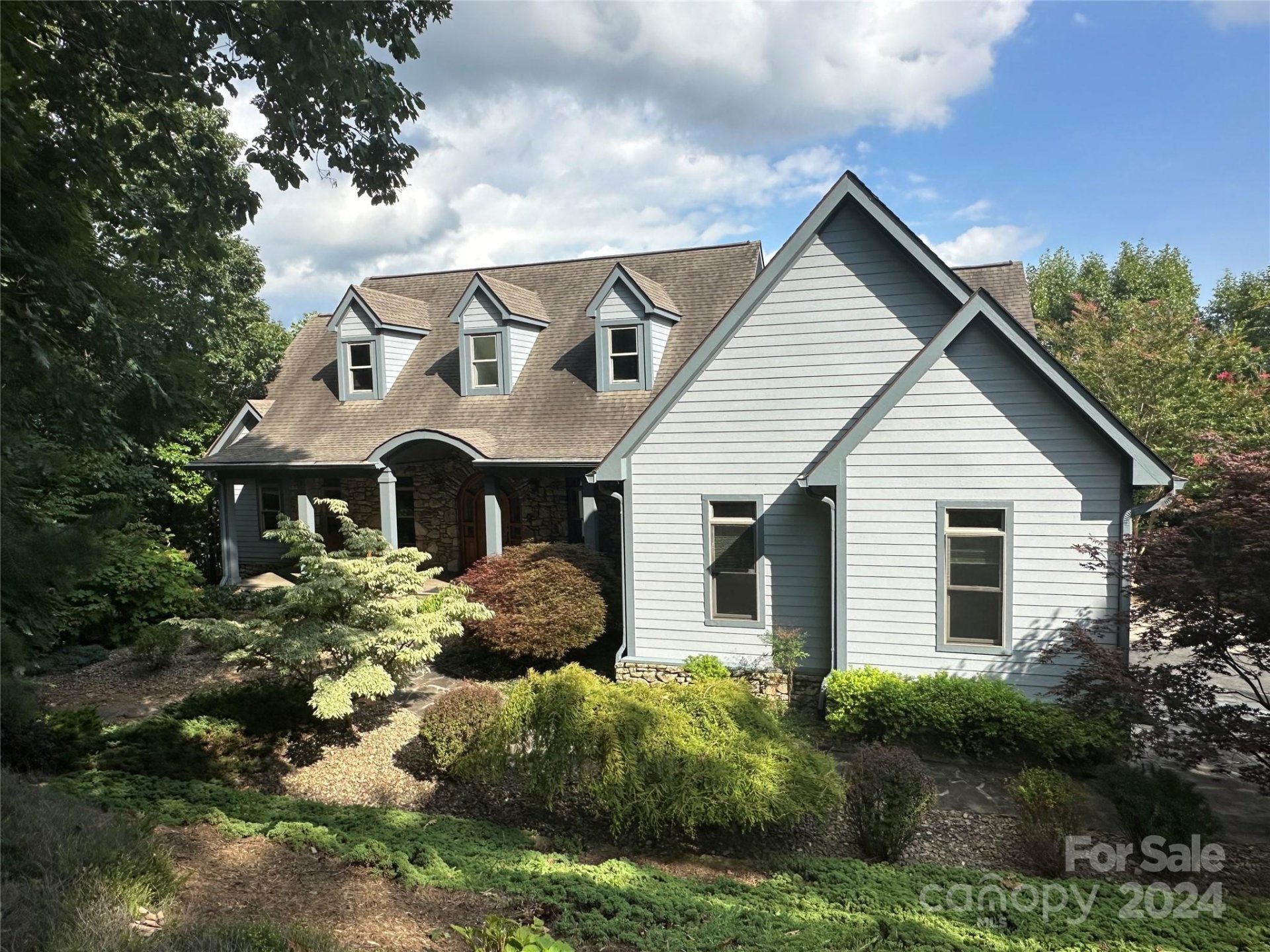 Property image 1 at 214 Crestview Drive, Black Mountain, NC 28711