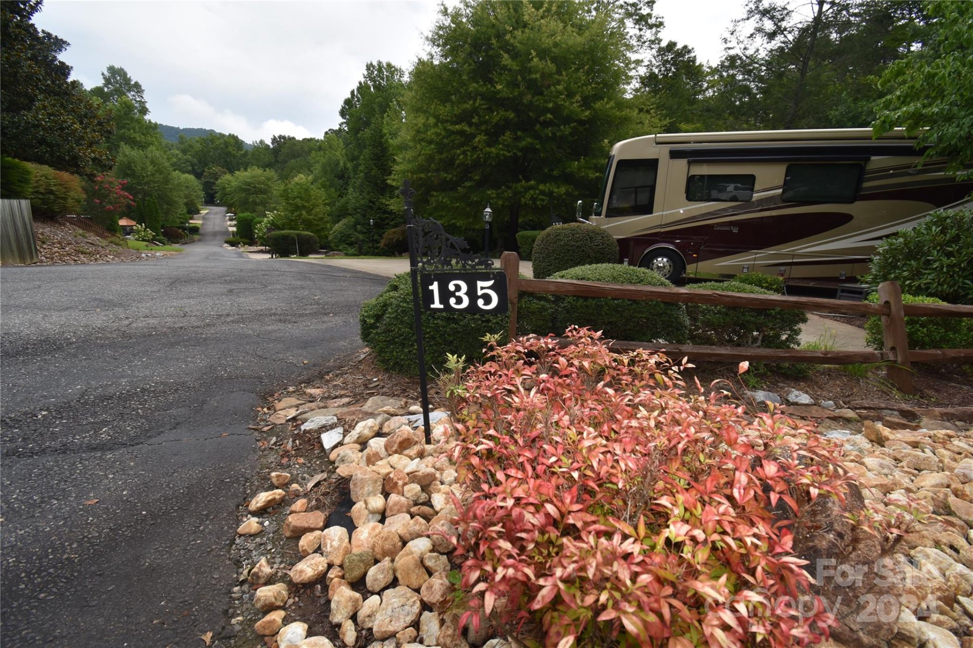 135 Cornell Circle