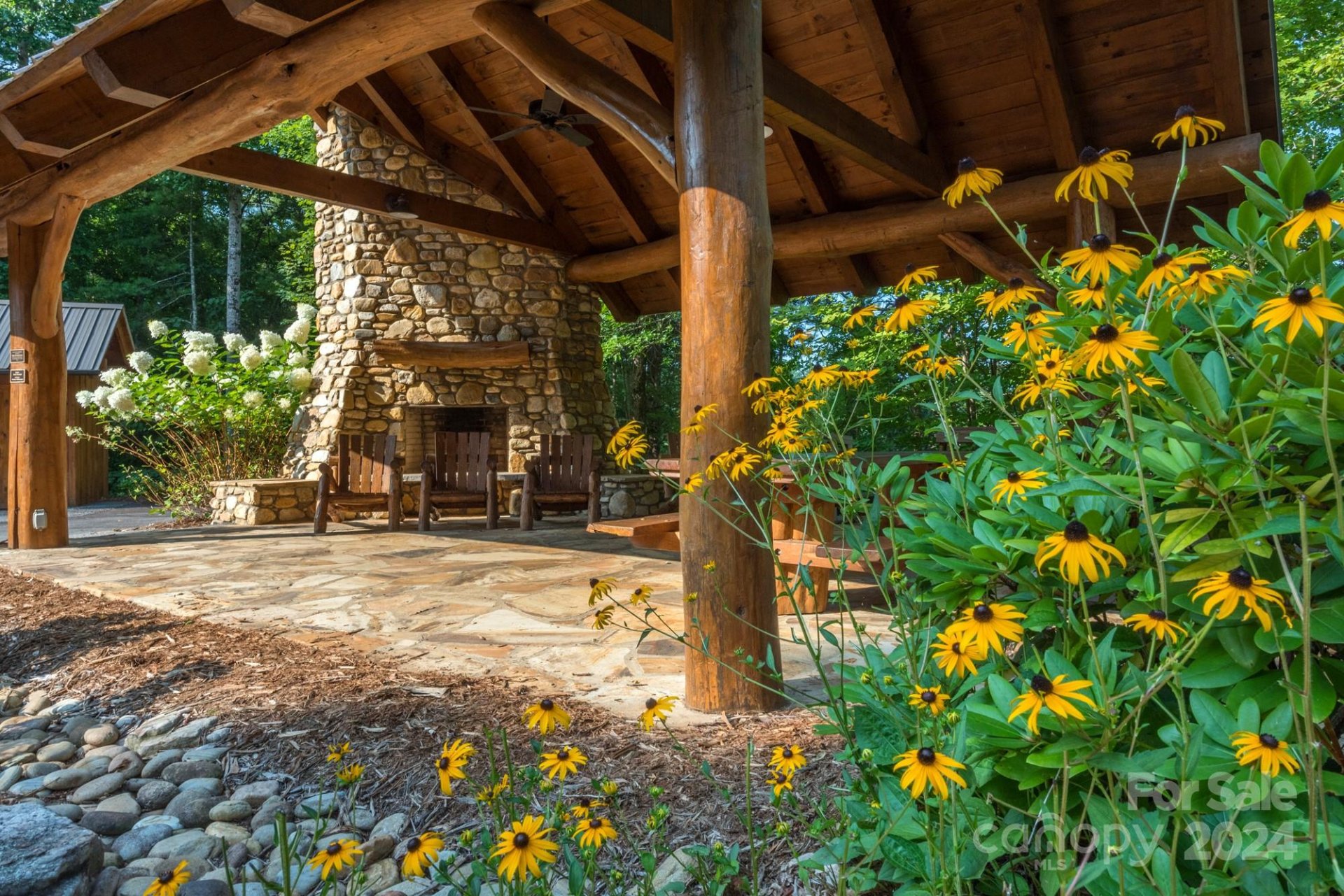 Property image 3 at 65 Dockside Drive, Nebo, NC 28761