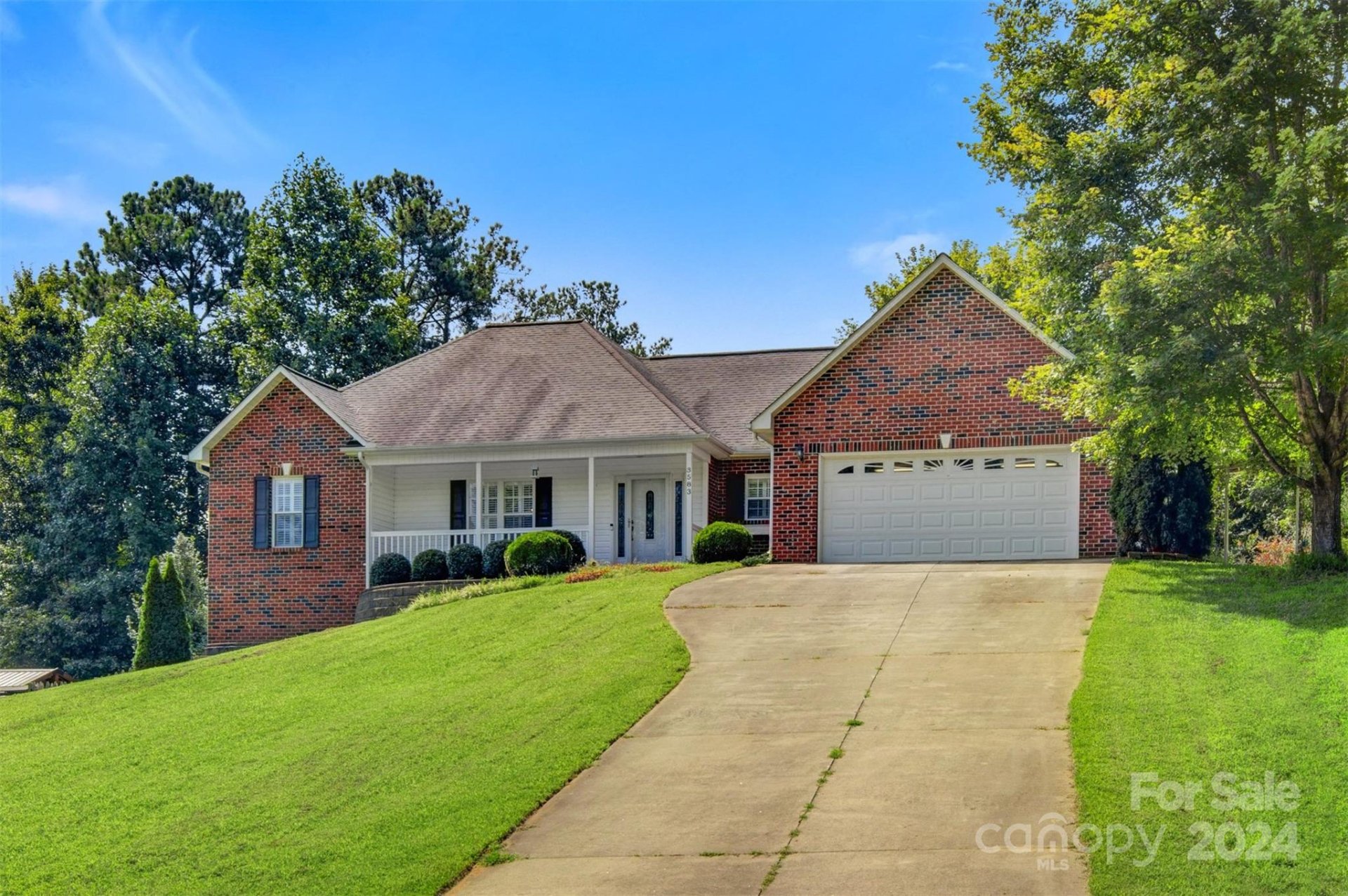 Property image 3 at 3583 Hunters Path Drive, Granite Falls, NC 28630