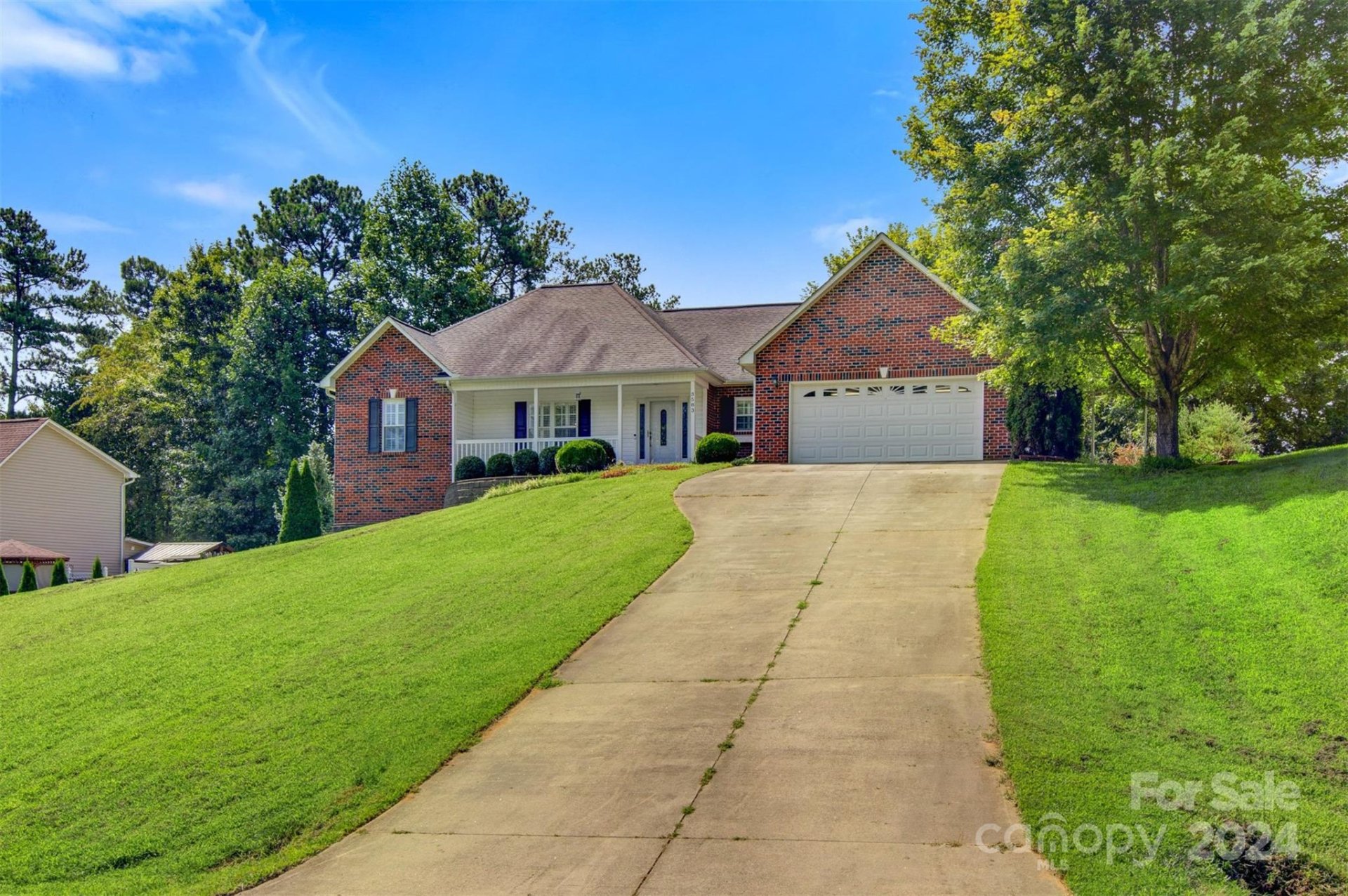 Property image 4 at 3583 Hunters Path Drive, Granite Falls, NC 28630