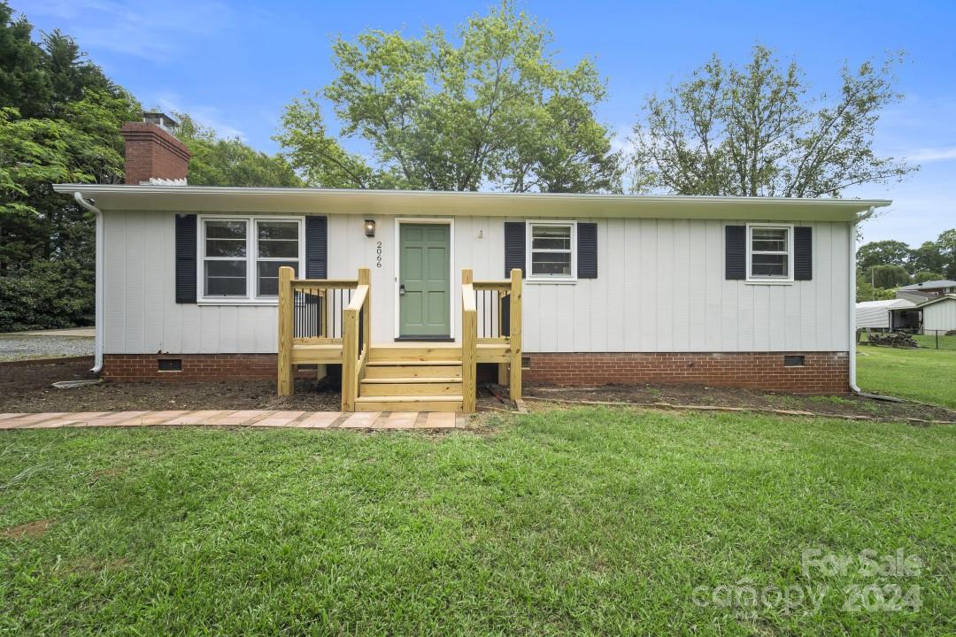 2066 Highwood Road