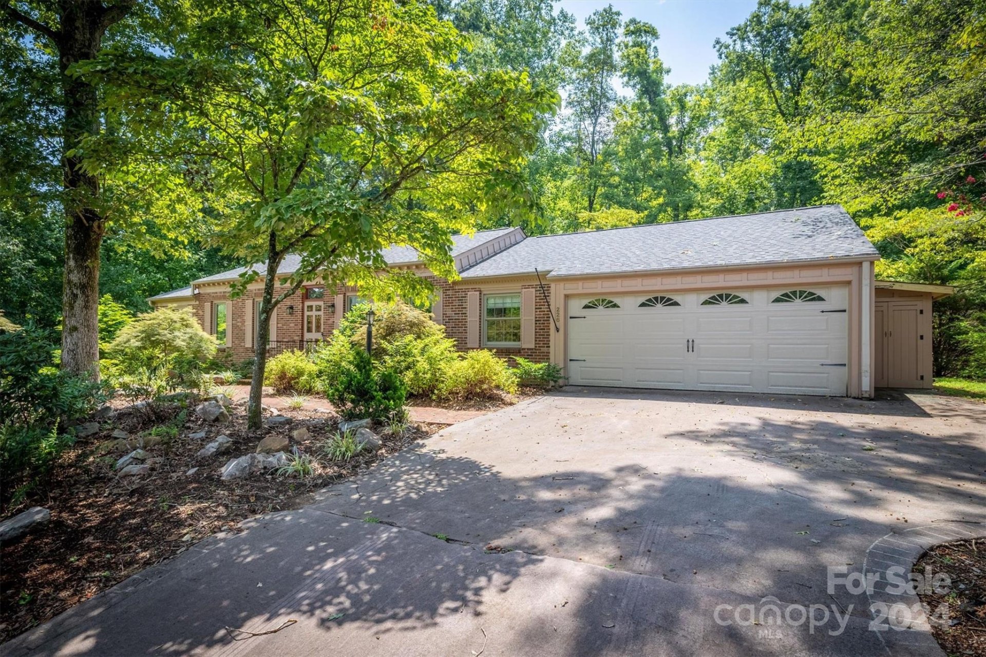 Property image 1 at 226 Camelot Drive, Morganton, NC 28655