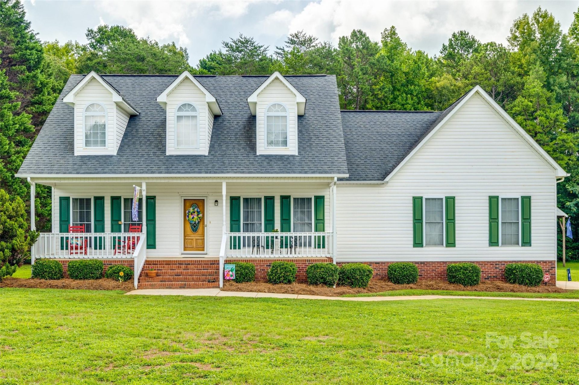 Property image 2 at 521 Willow Landing Drive, York, SC 29745