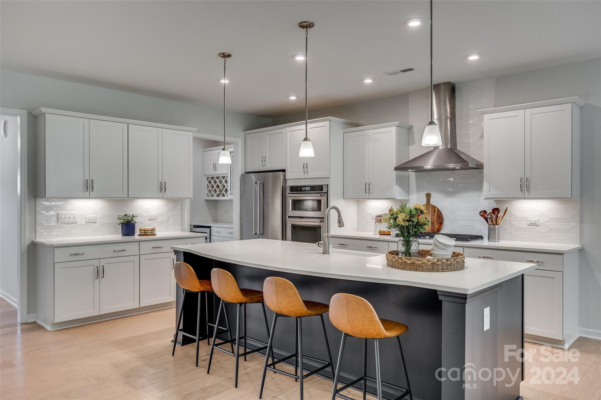 5032 Havencrest Drive