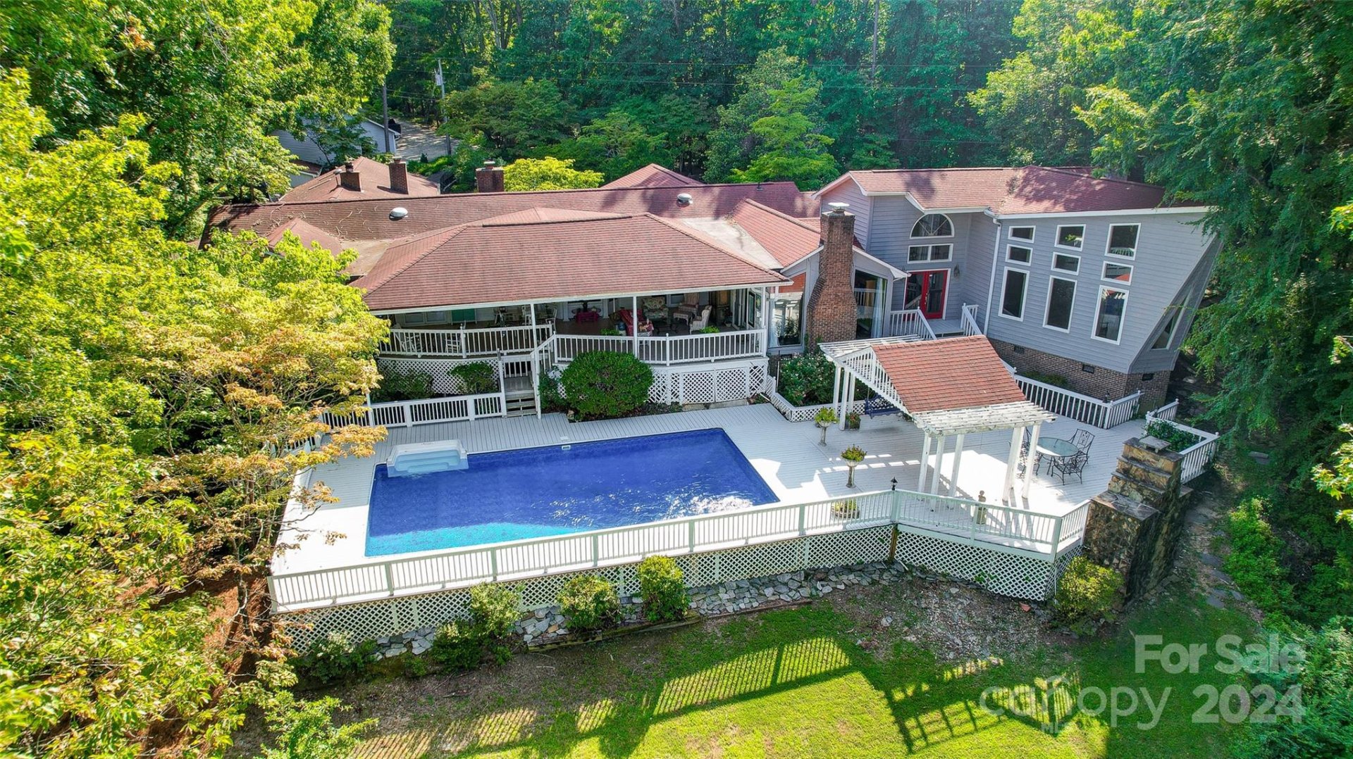 1452 Museum Road