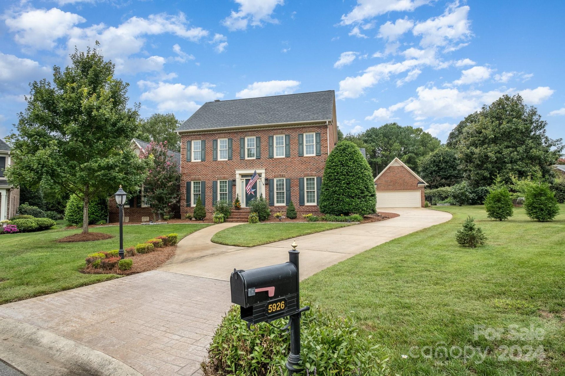 5926 Moray Court
