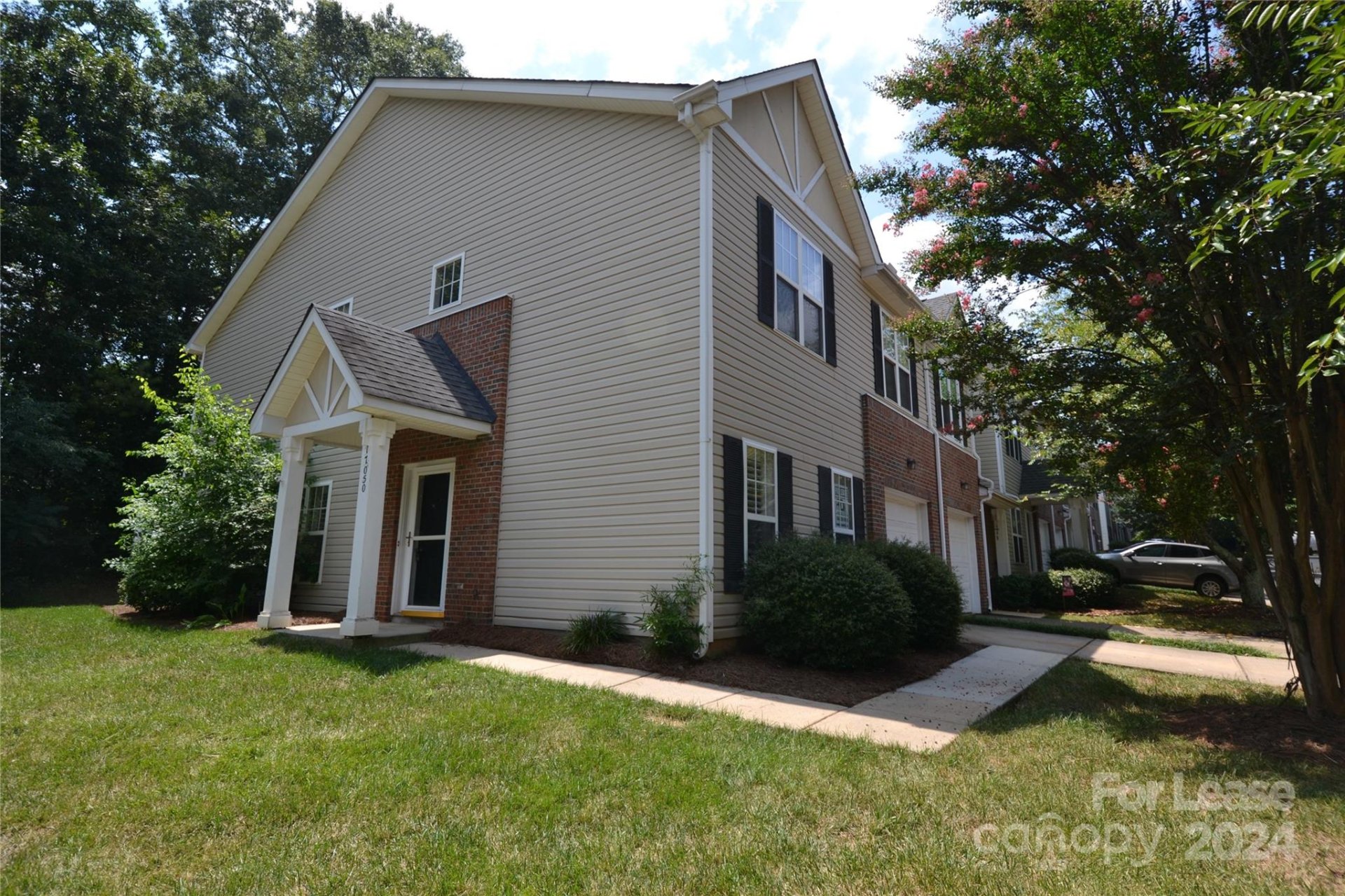 Property image 1 at 17050 Commons Creek Drive, Charlotte, NC 28277