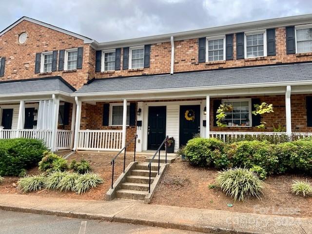 Property image 1 at 1348 Green Oaks Lane, Charlotte, NC 28205