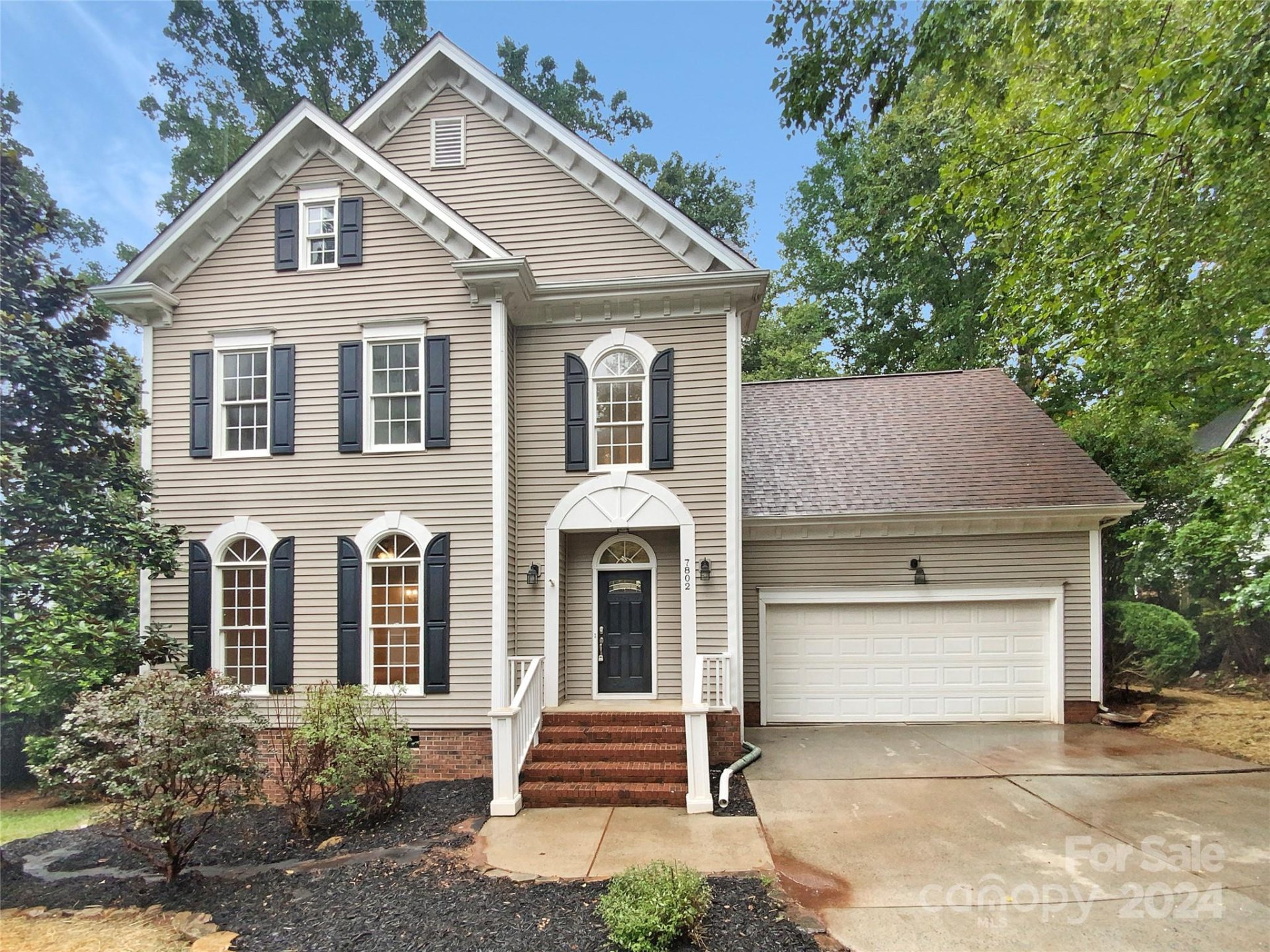 7802 Hollow Oaks Lane