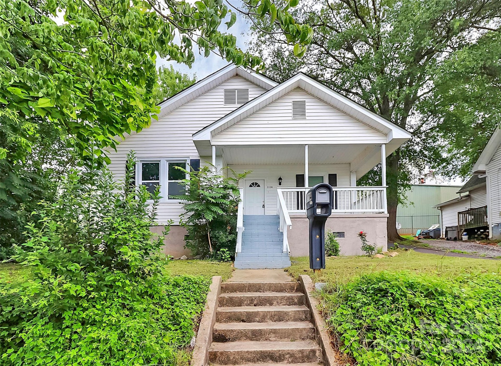 Property image 1 at 1114 W 4th Avenue, Gastonia, NC 28052