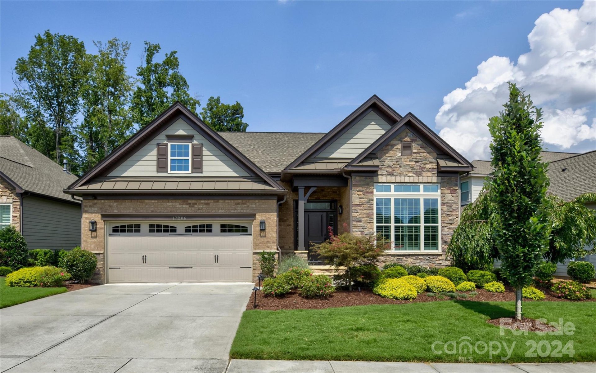 Property image 1 at 17206 Coves Edge Lane, Charlotte, NC 28278