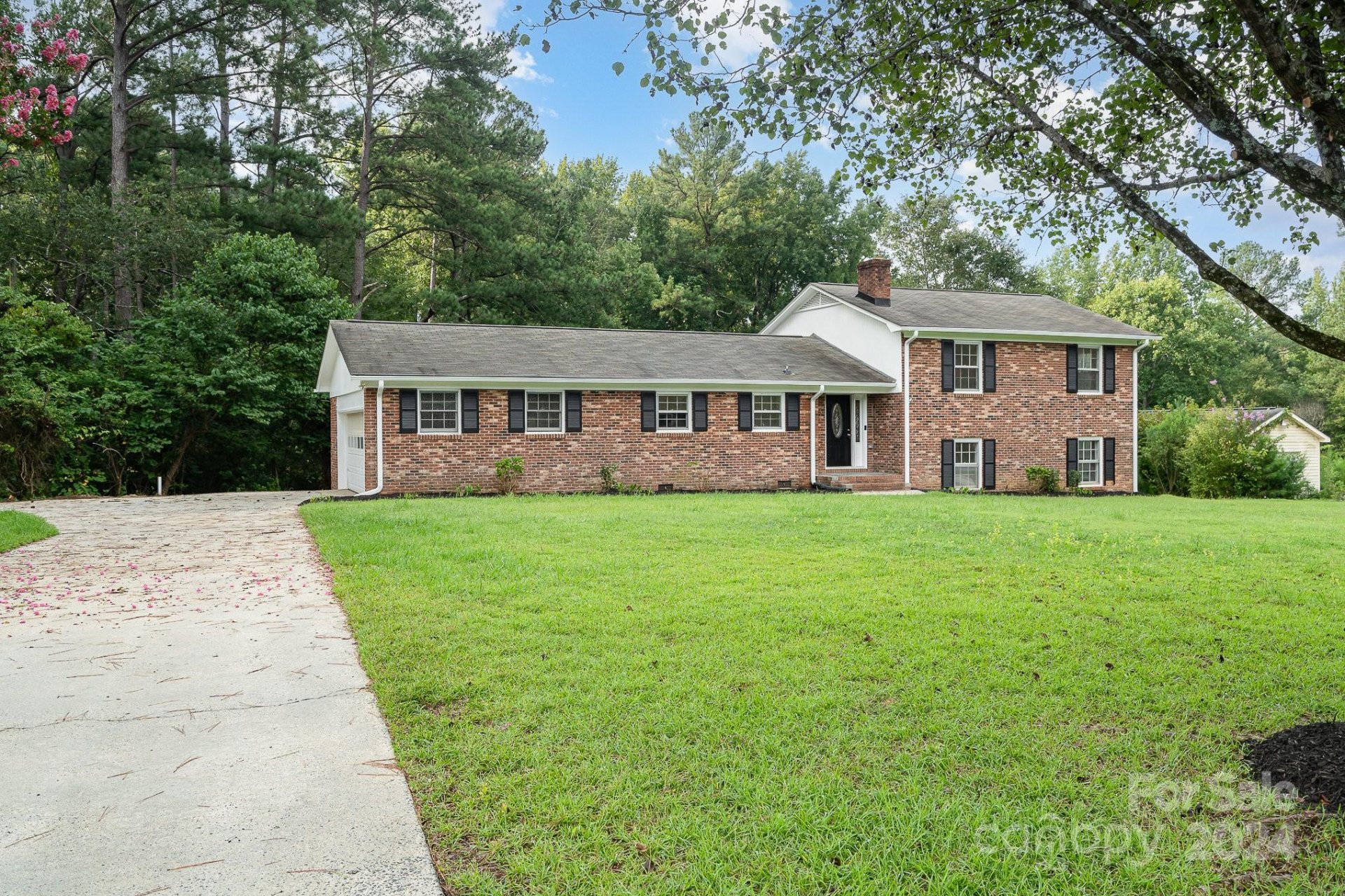 Property image 2 at 843 Idlewild Drive, Rock Hill, SC 29732