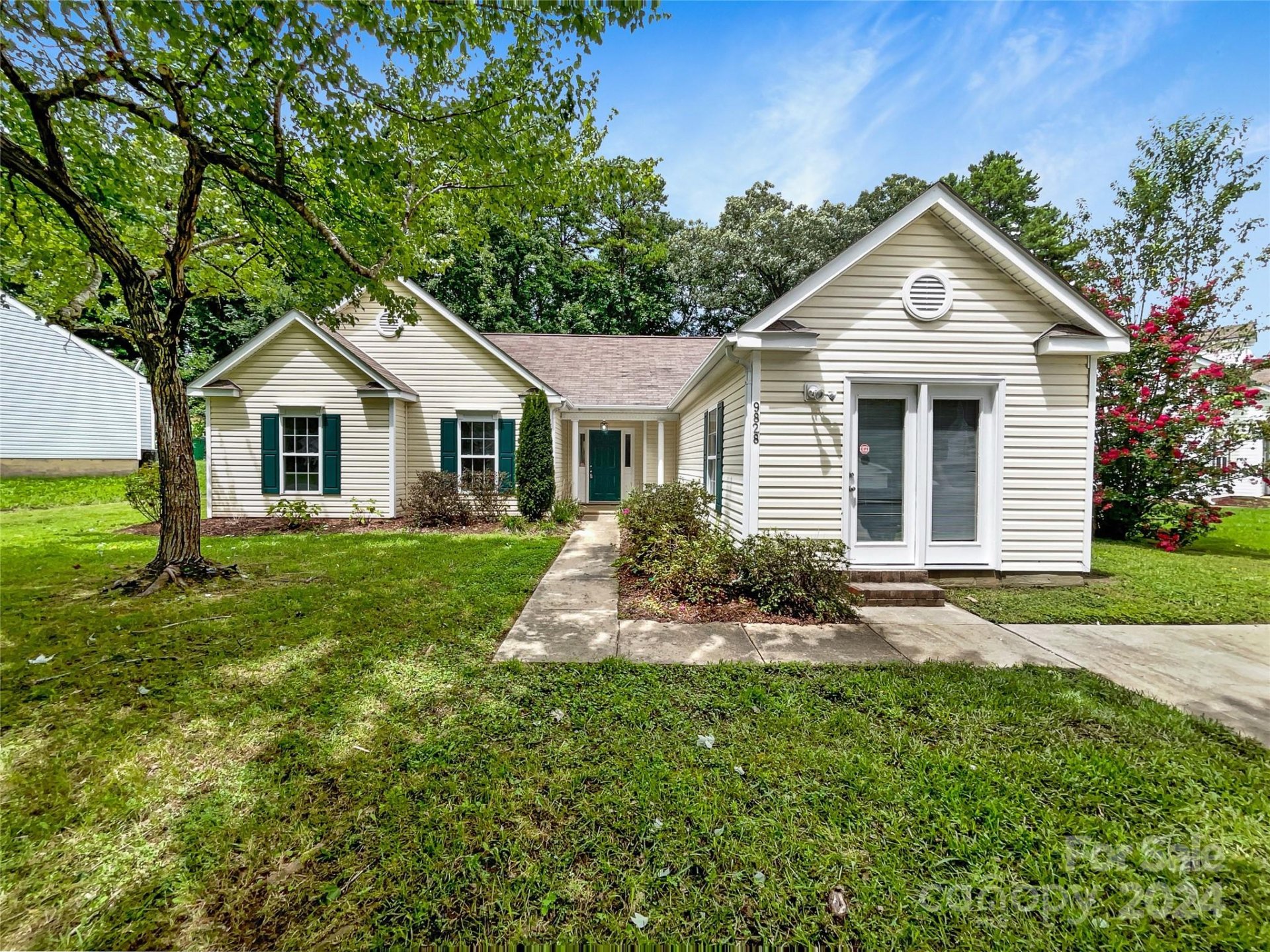 Property image 1 at 9828 Northwoods Forest Drive, Charlotte, NC 28214