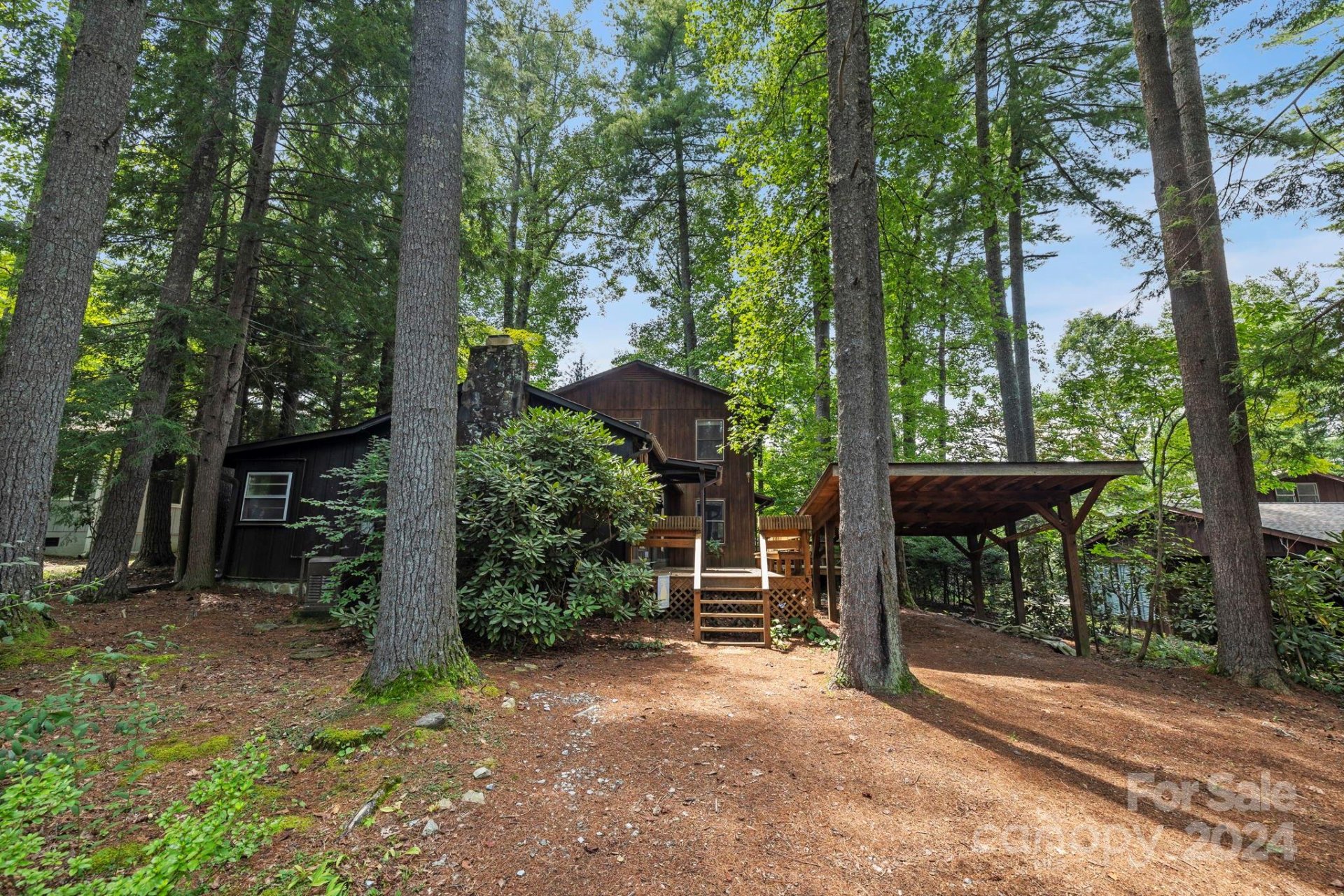 60 Kinross Drive