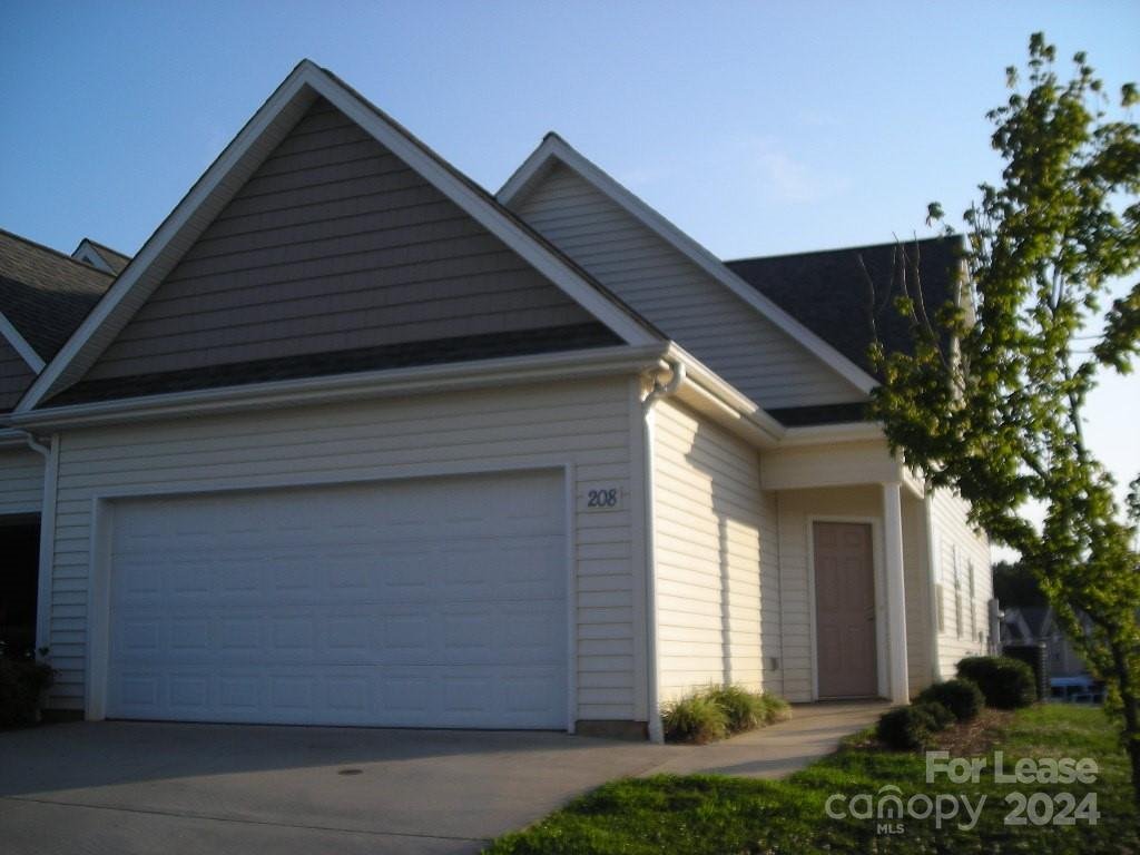 Property image 1 at 187 Clusters Circle, Mooresville, NC 28117