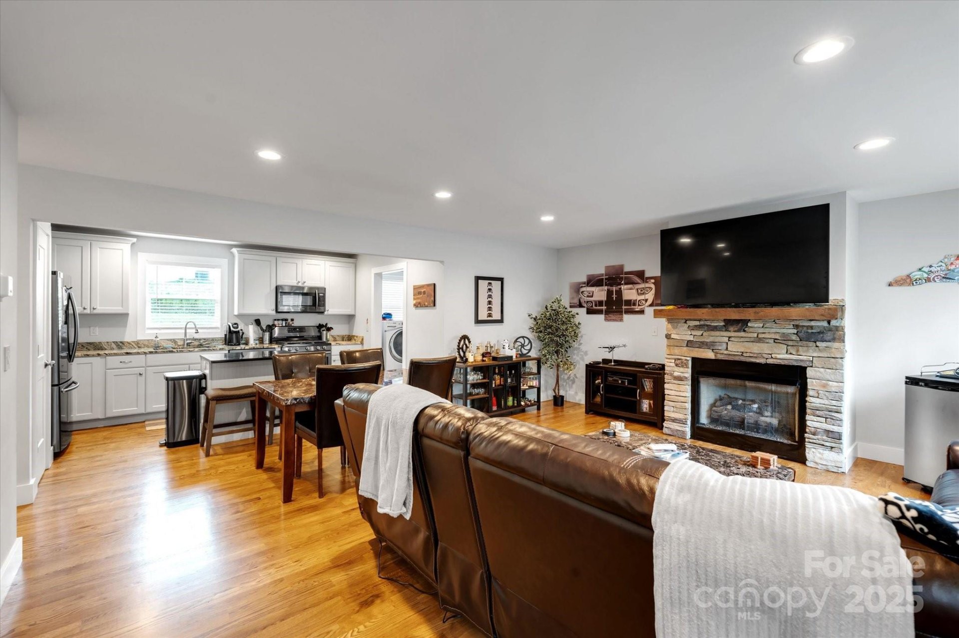 Property image 3 at 58 Greenwood Fields Drive, Asheville, NC 28804