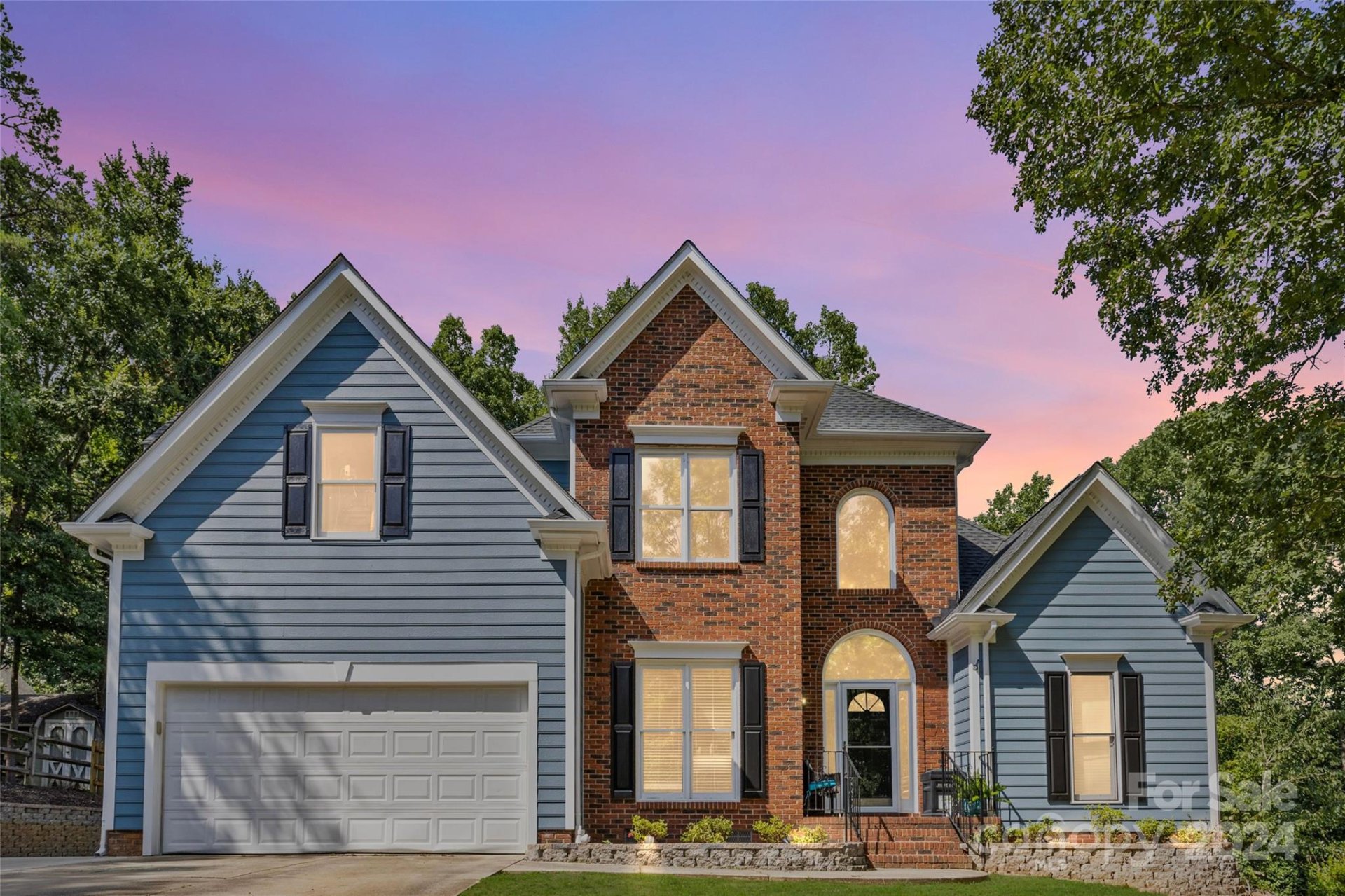 Property image 1 at 418 Whitefriars Lane, Matthews, NC 28105