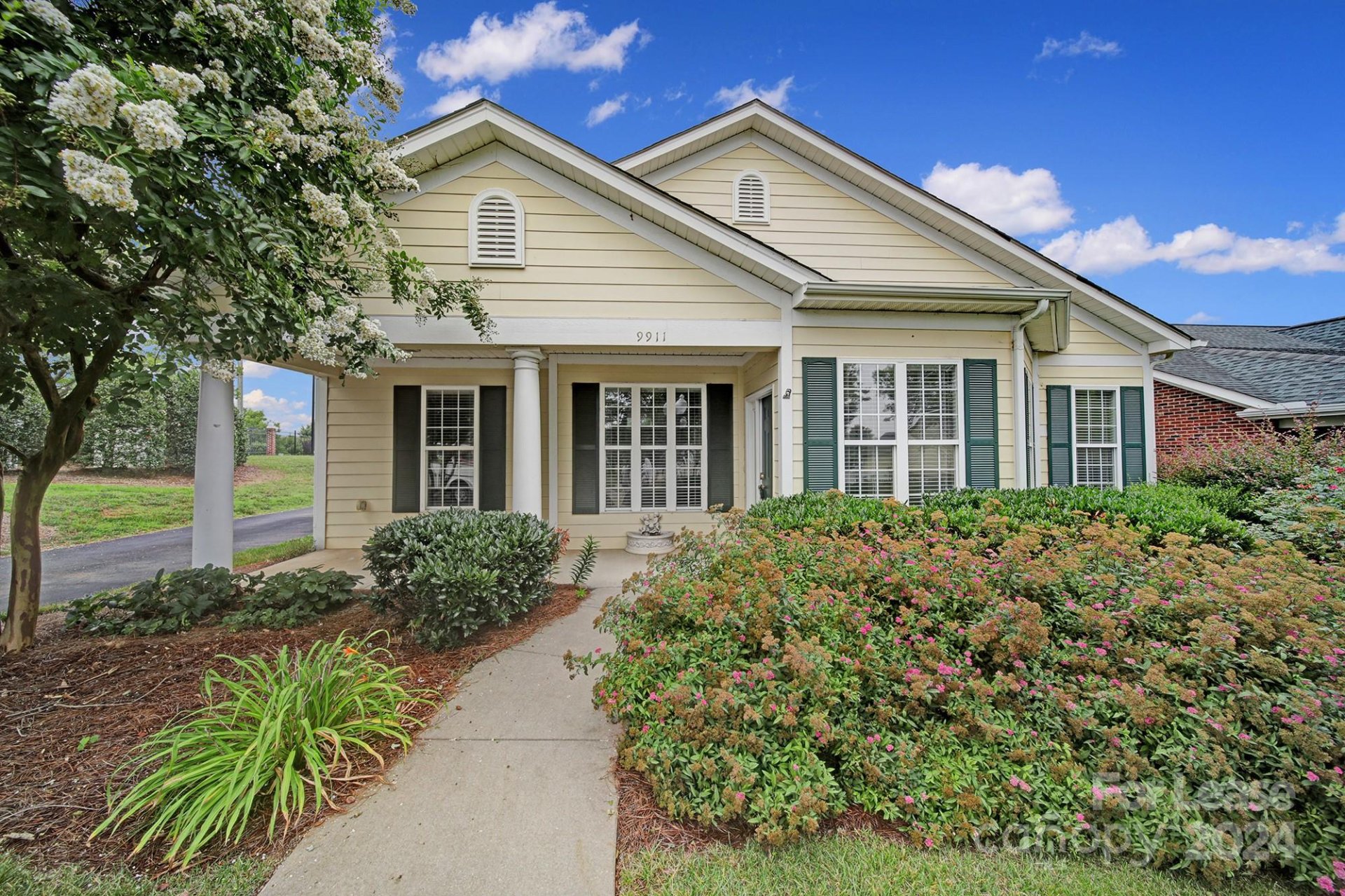 Property image 1 at 9911 Bishops Gate Boulevard, Pineville, NC 28134