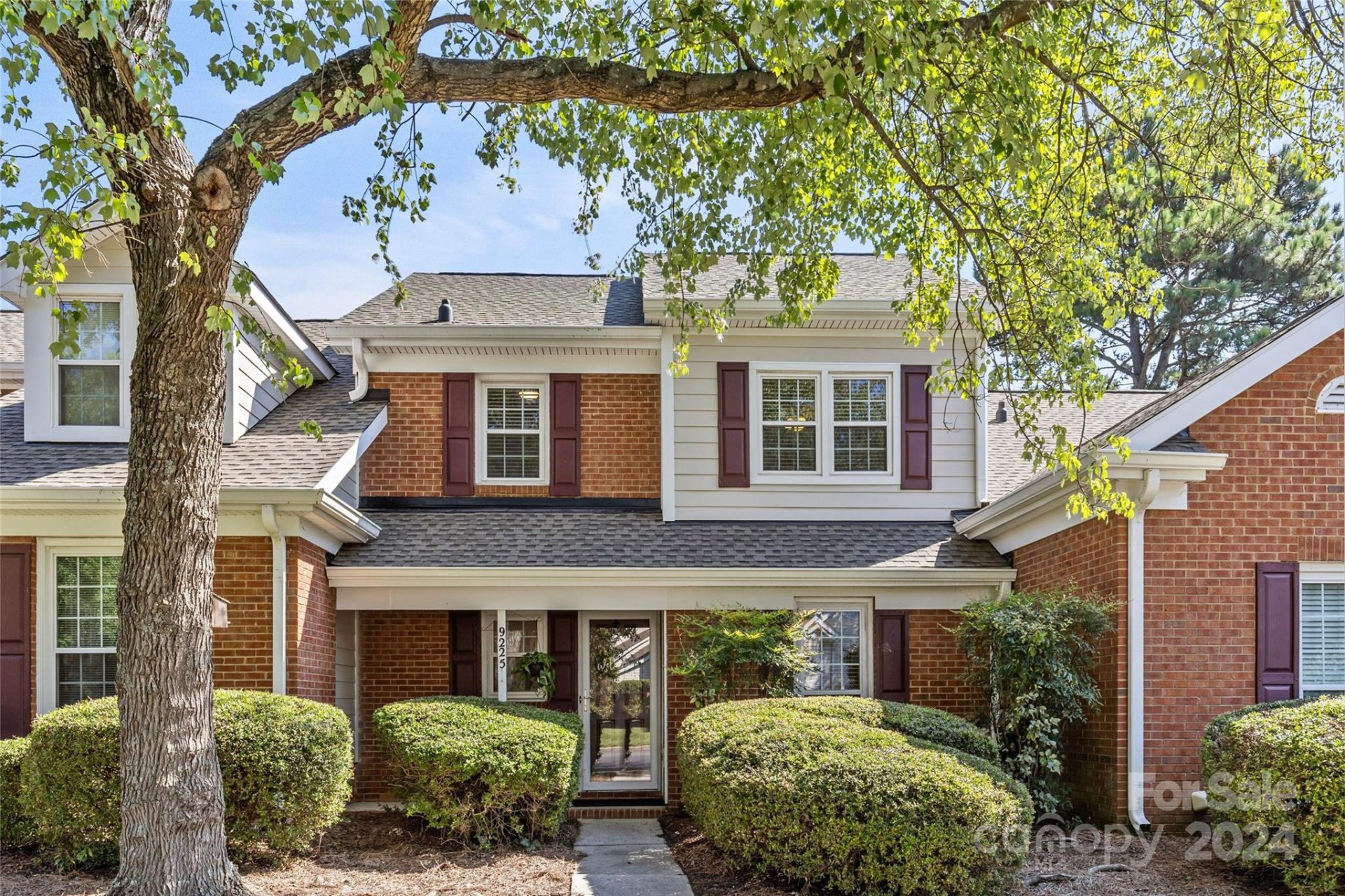 Property image 1 at 9225 N Vicksburg Park Court, Charlotte, NC 28210
