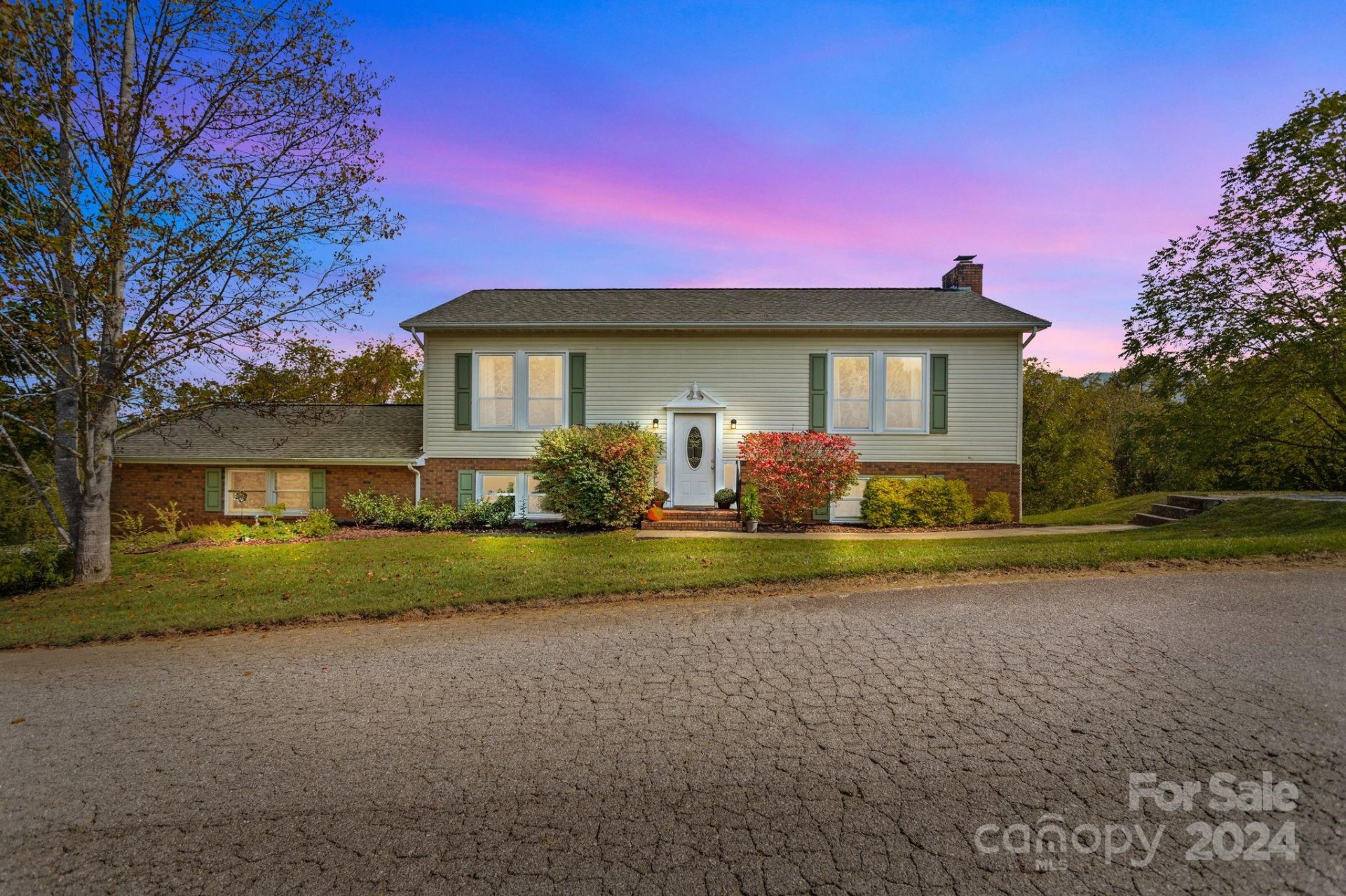 Property image 3 at 157 Kennedy Road, Weaverville, NC 28787