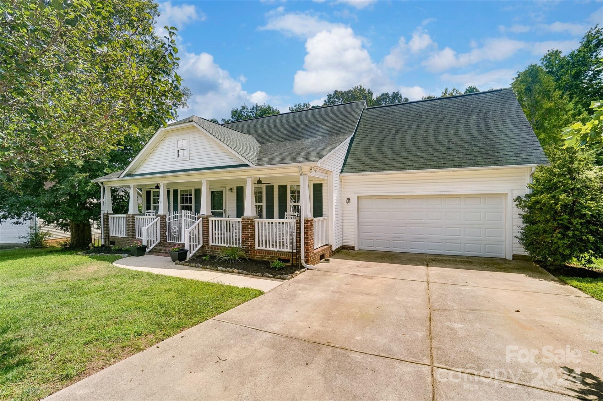 Property image 2 at 1551 Meadow Glen Lane, Rock Hill, SC 29730
