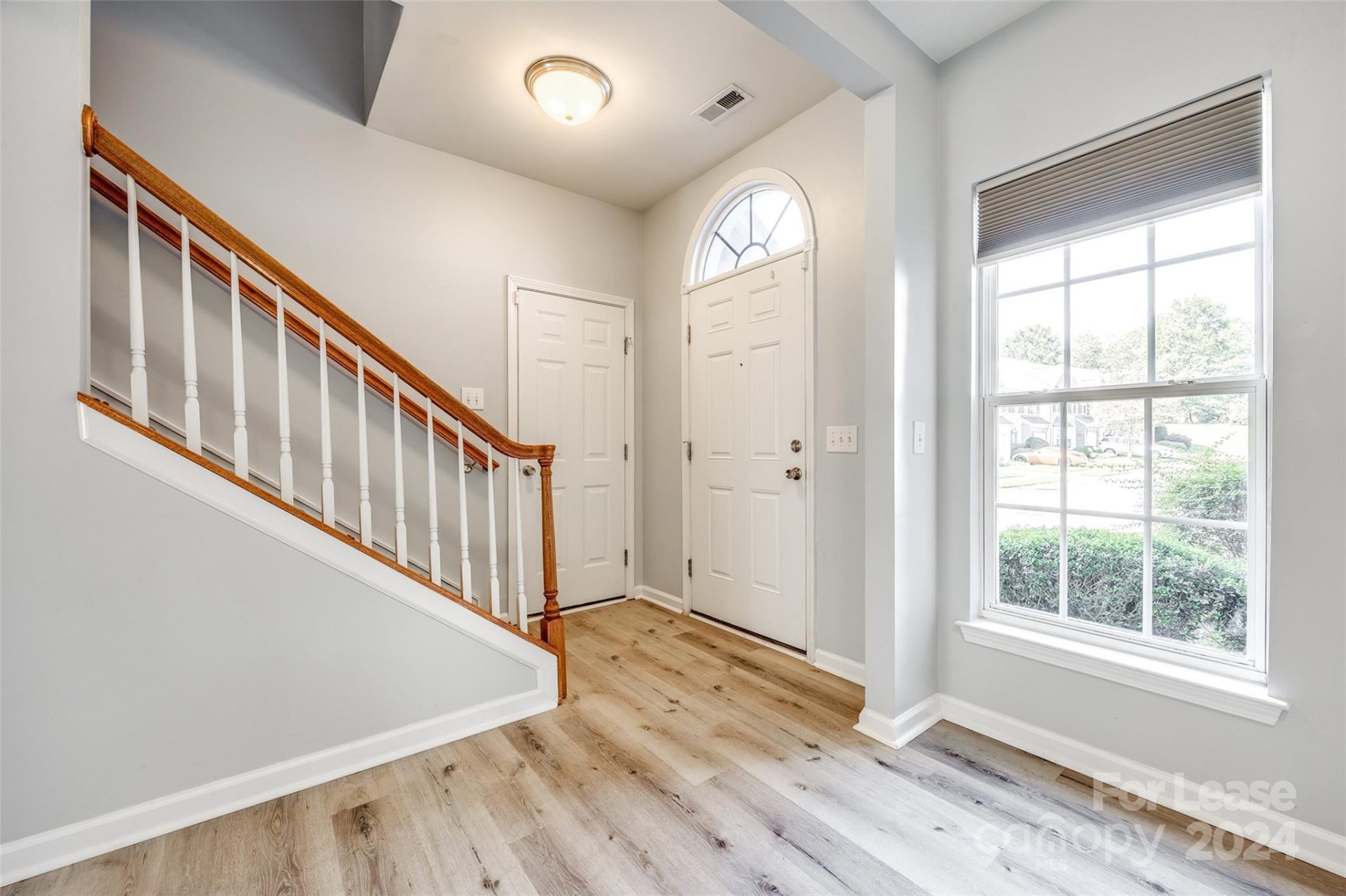 Property image 3 at 160 Autumn Falls Drive, Lake Wylie, SC 29710