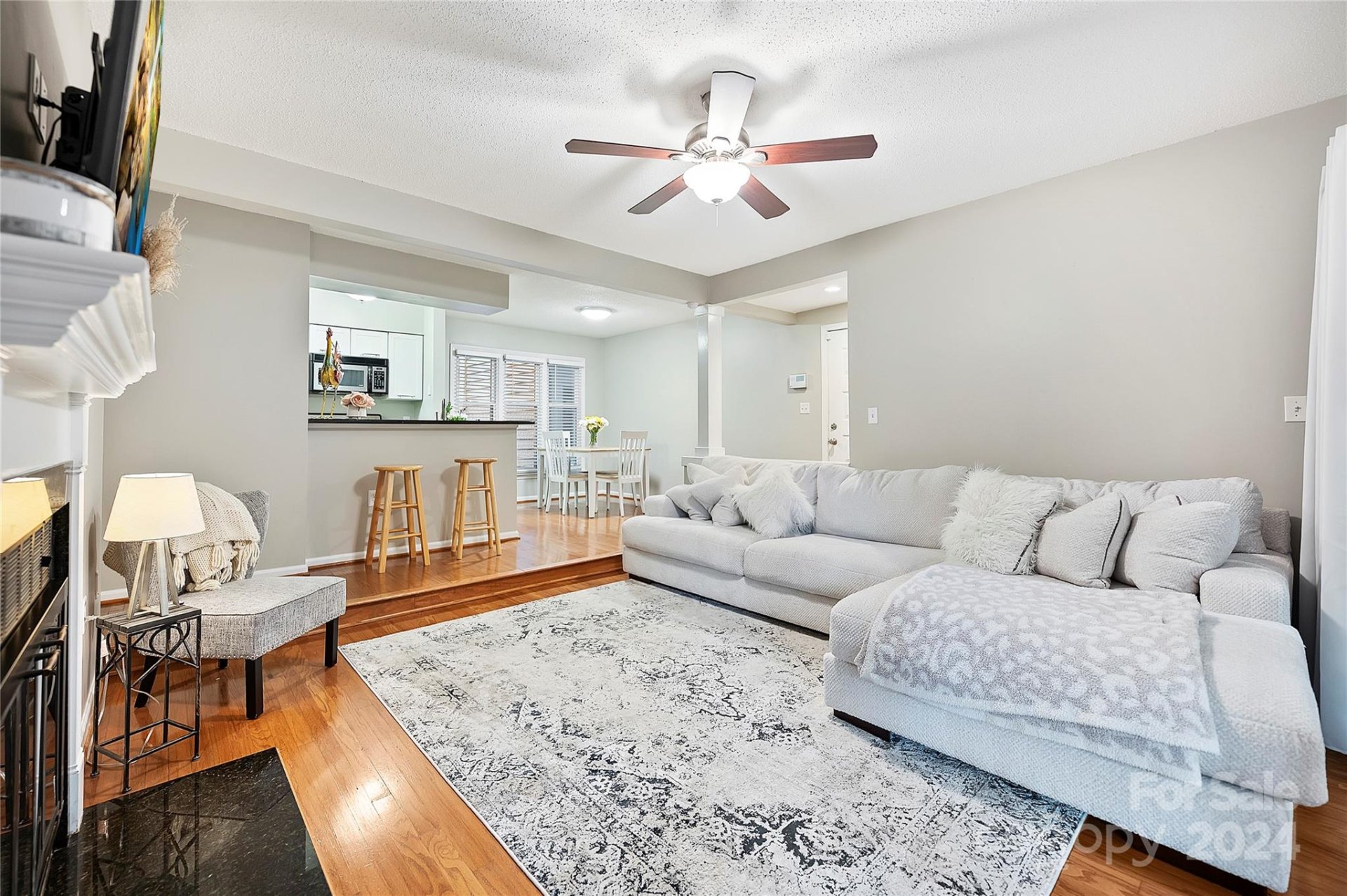 Property image 3 at 212 W 10th Street, Charlotte, NC 28202