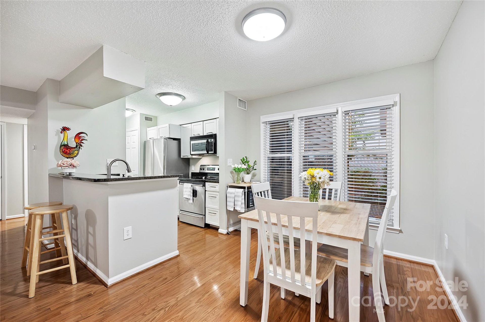 Property image 5 at 212 W 10th Street, Charlotte, NC 28202