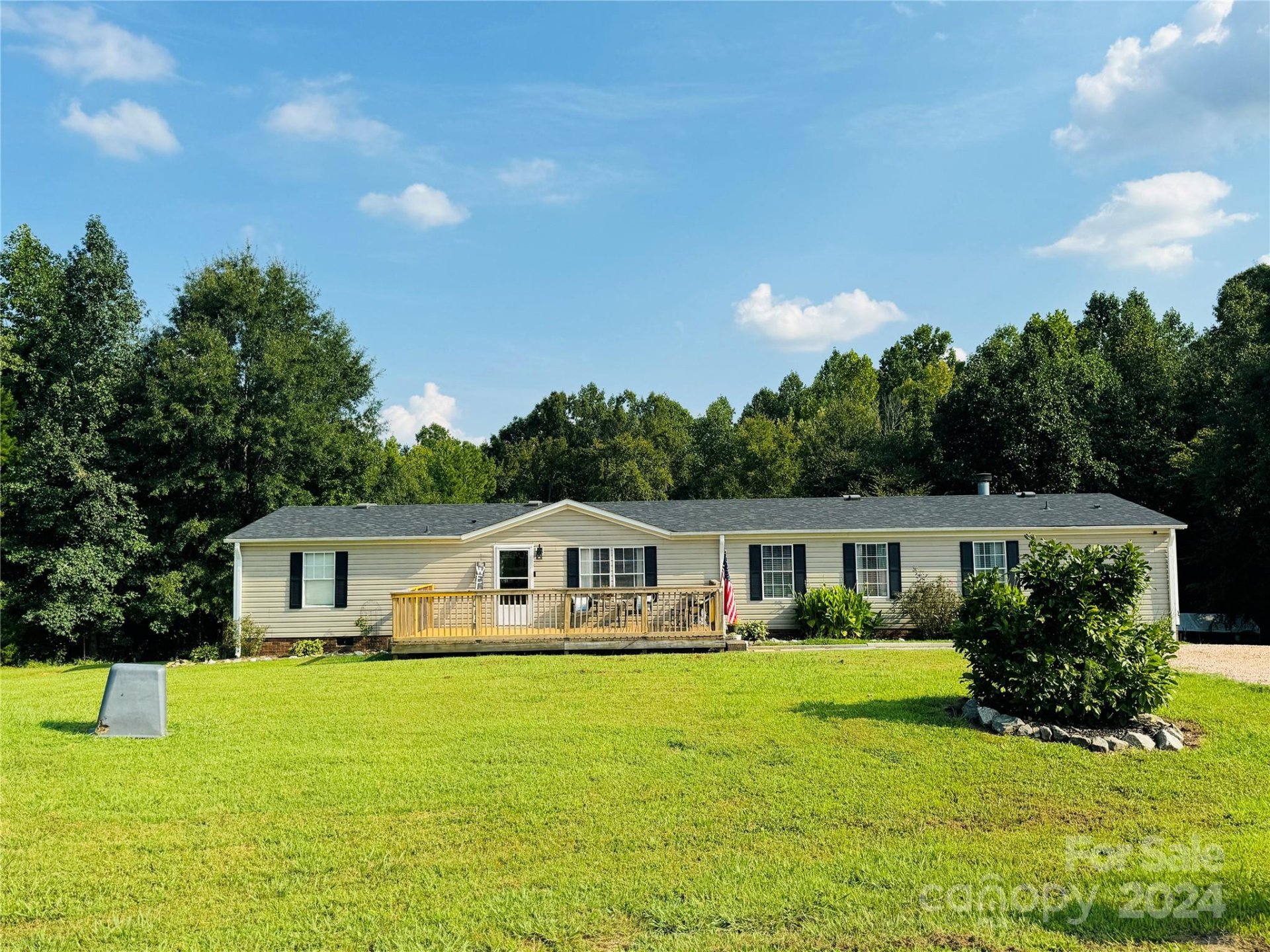 Property image 1 at 3580 New Potato Drive, Kannapolis, NC 28083