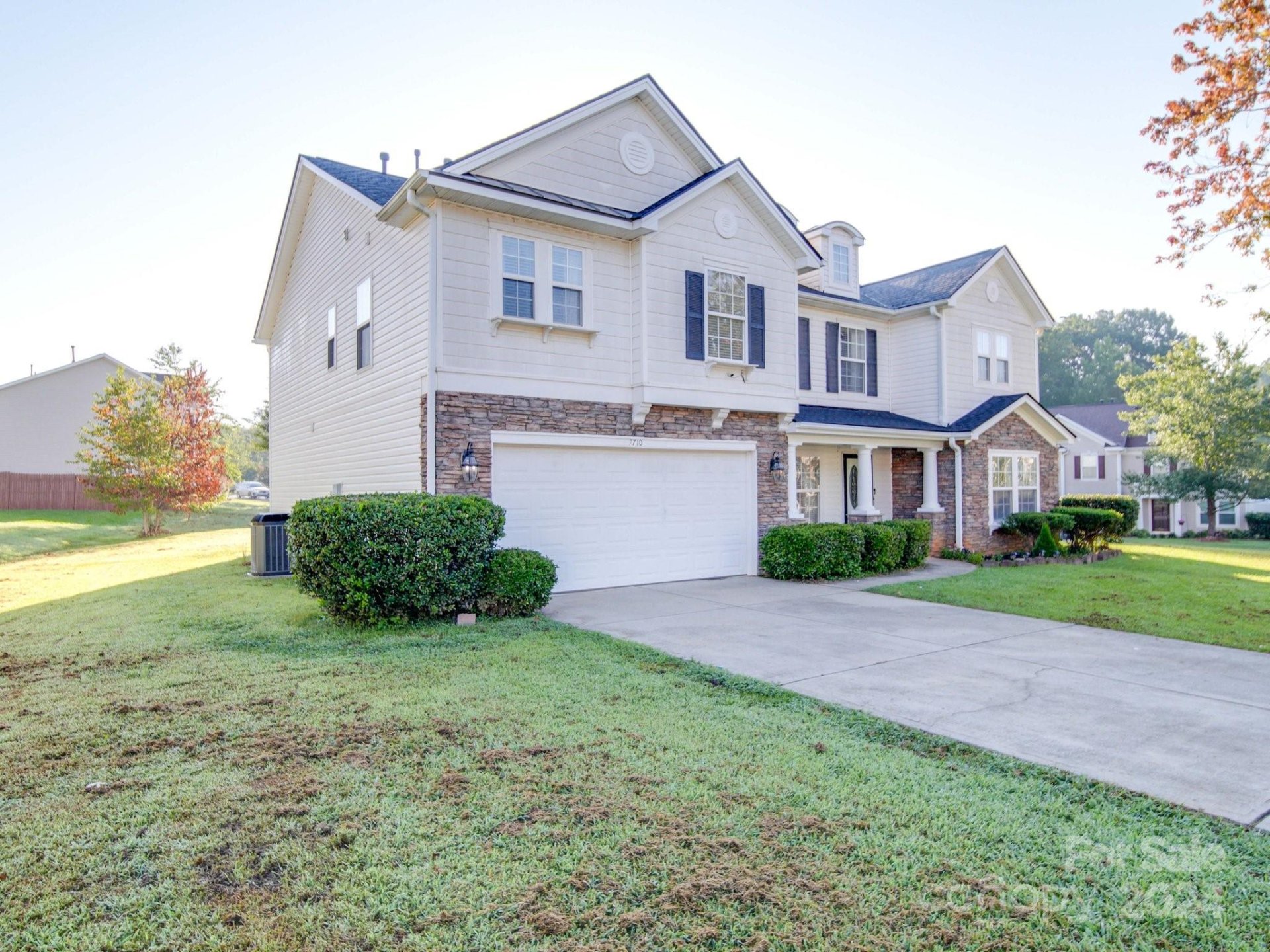Property image 2 at 7710 Brookwood Valley Lane, Mint Hill, NC 28227